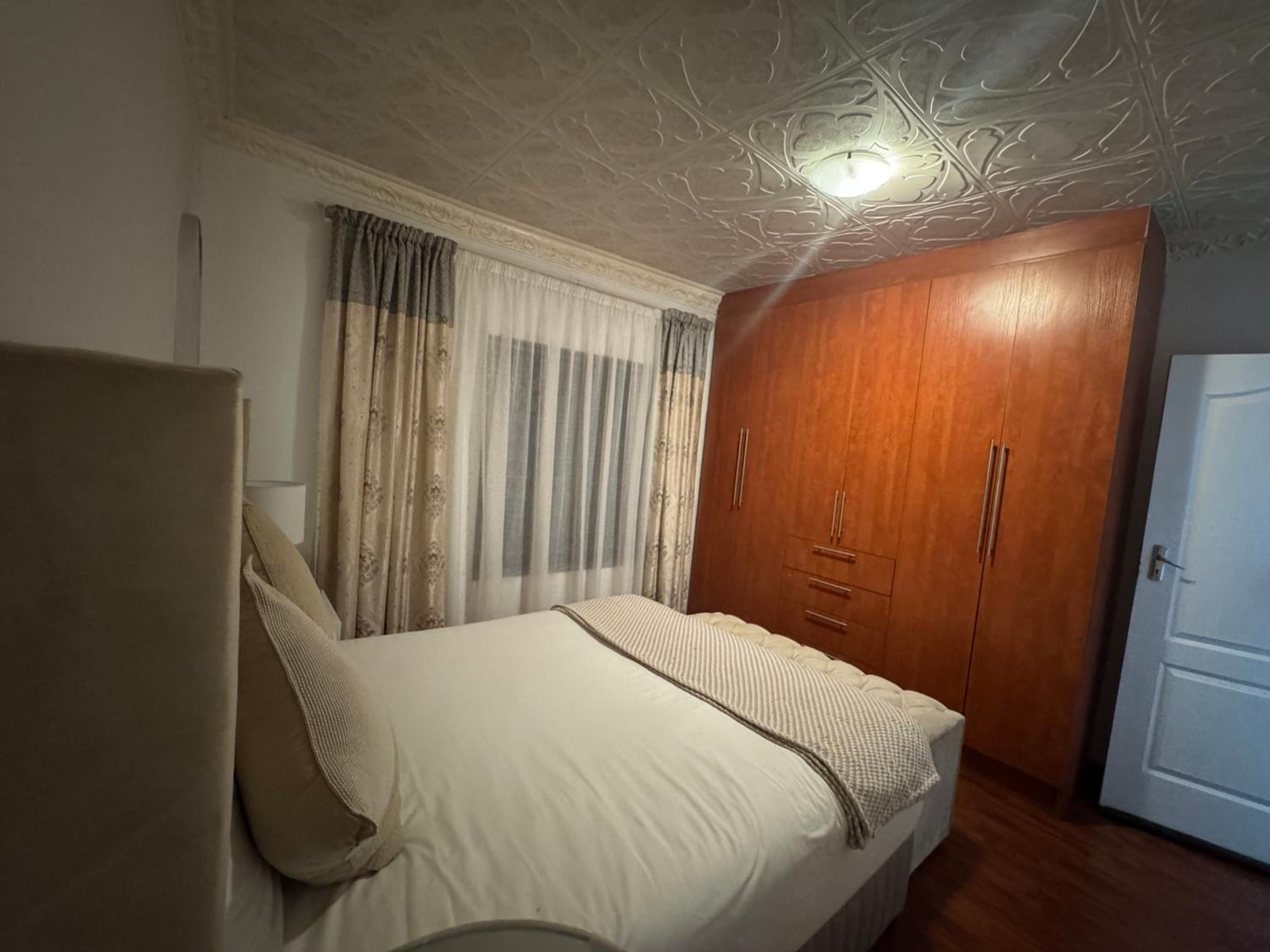 Standard Double Room photo 3