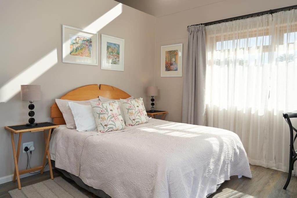 Two-Bedroom Apartment - Photo 4