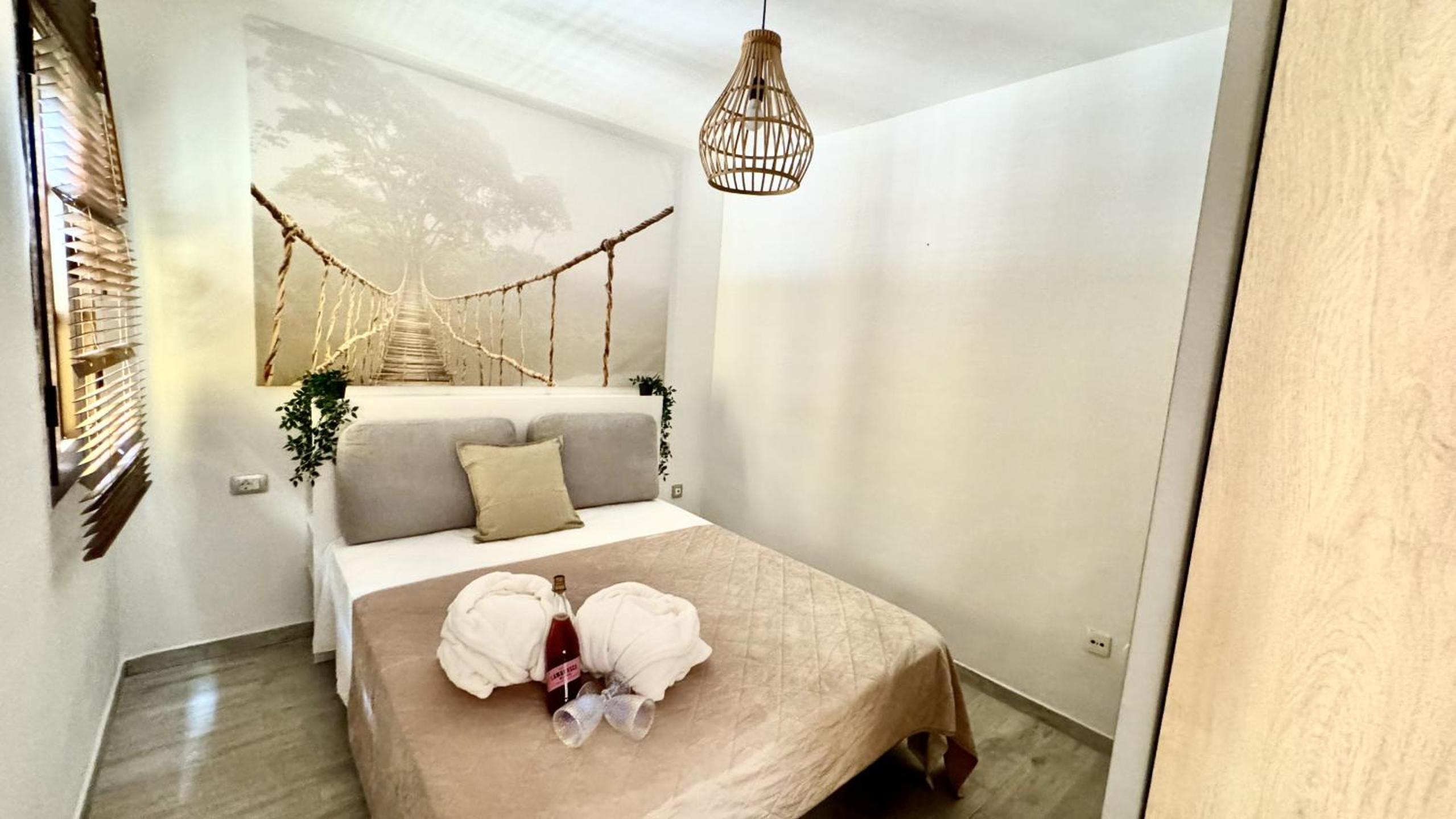 Apartamento de una habitación con jardín