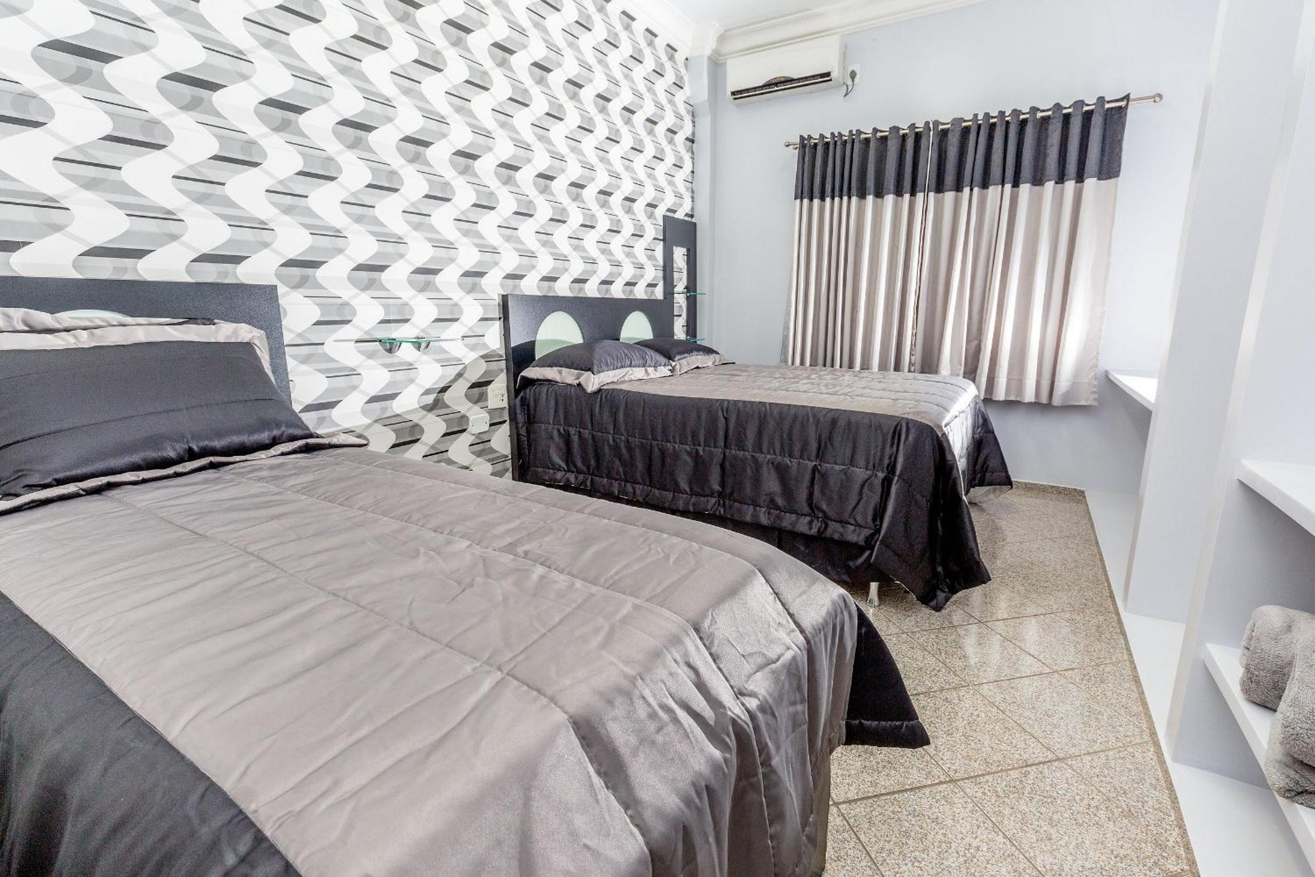 Quadruple Room with Mountain View photo 1