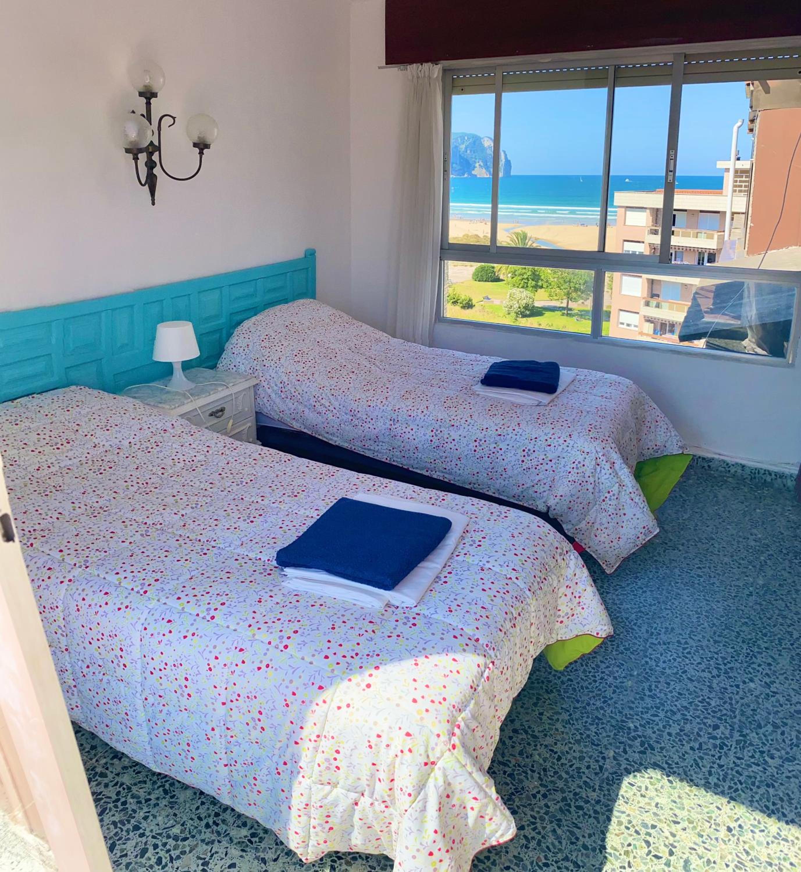 Two-Bedroom Penthouse Apartment with Sea View - Photo 3