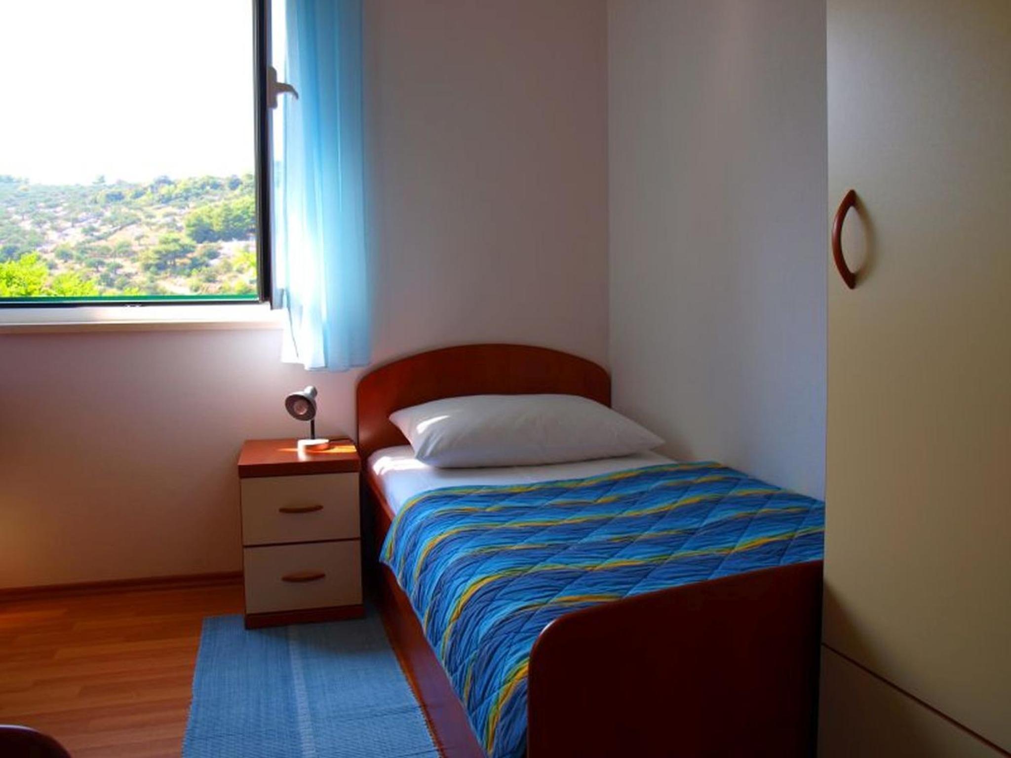 Two-Bedroom Apartment with Balcony and Sea View photo 3
