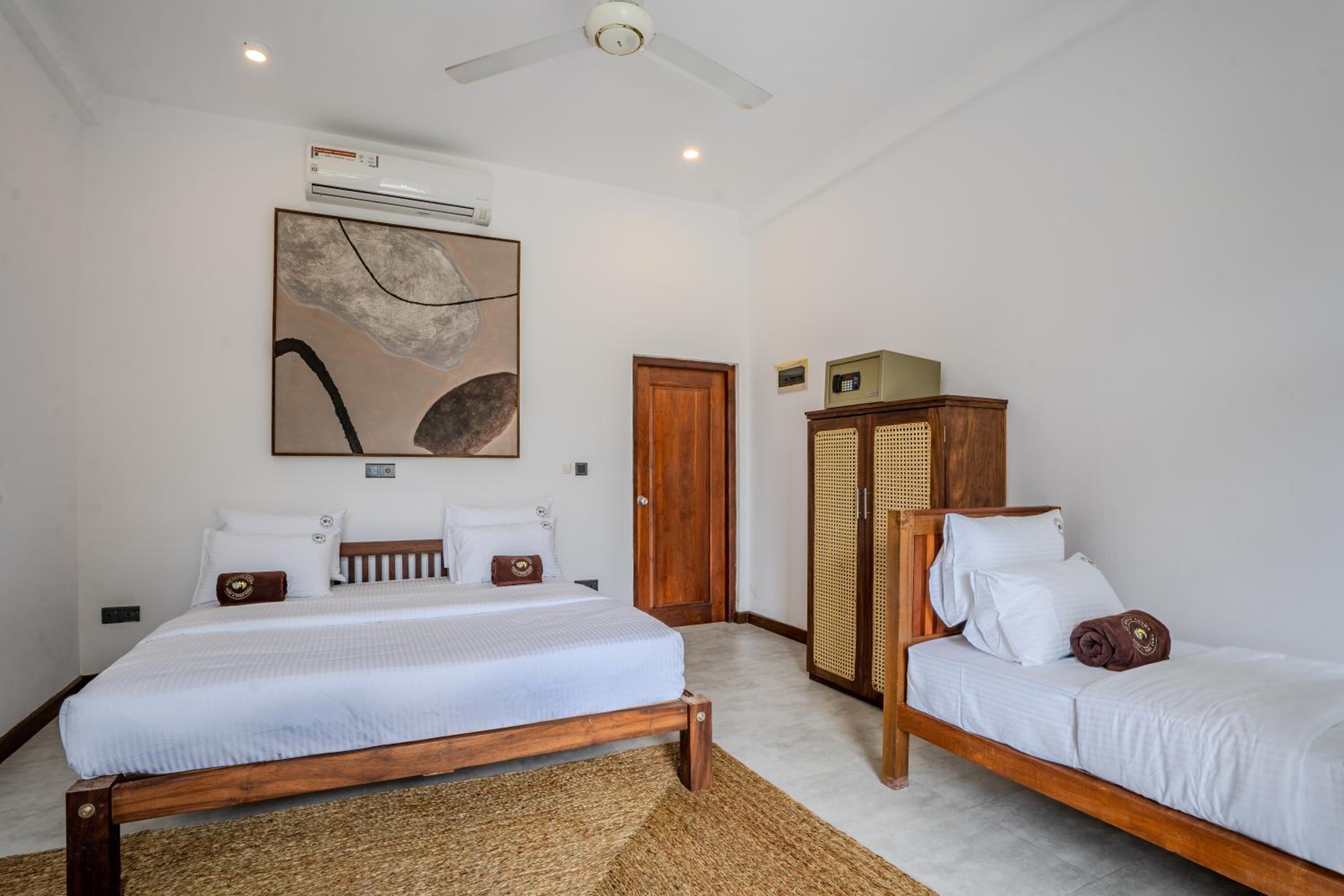 King Room with Pool View photo 1
