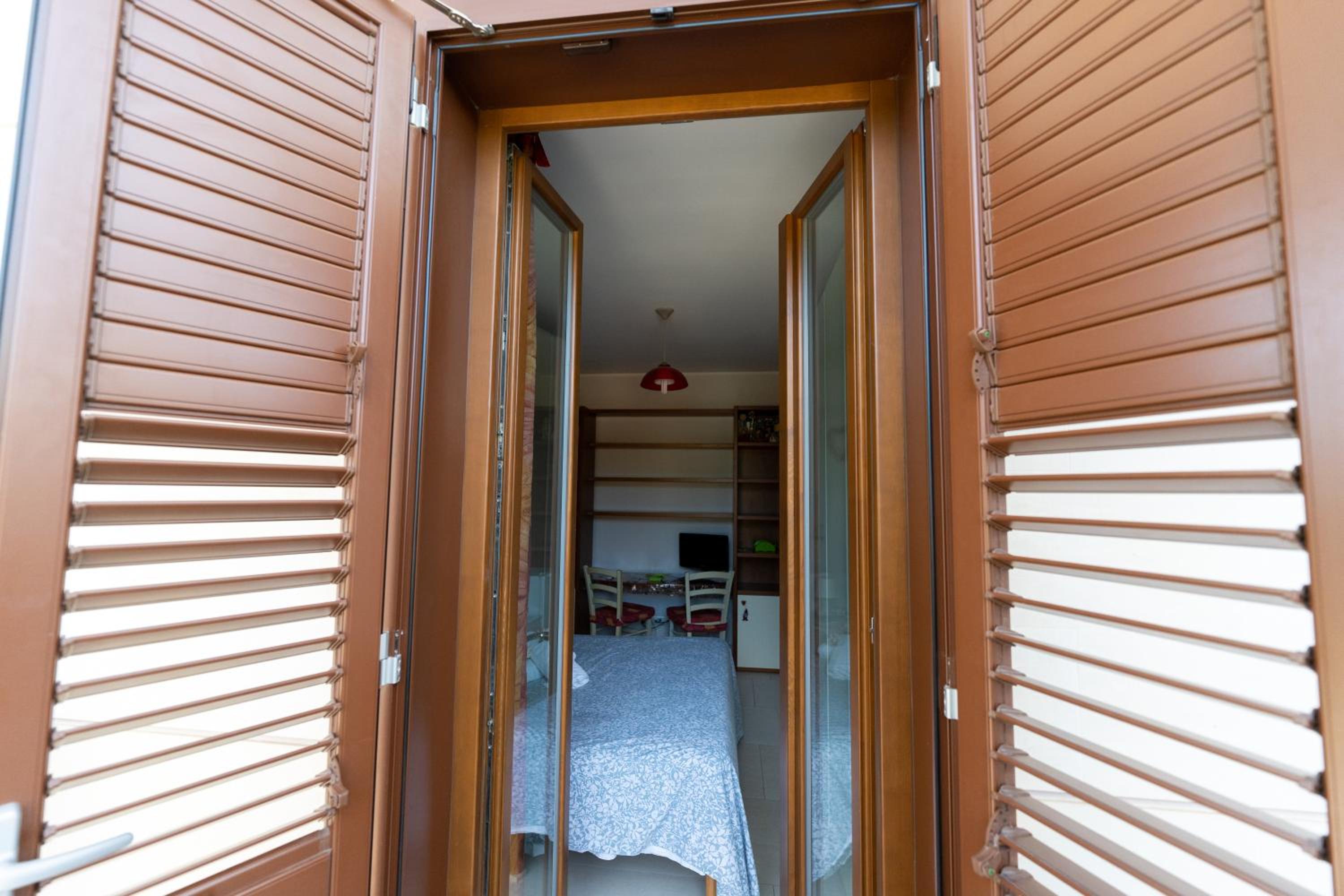 Villa with Garden View - Photo 18