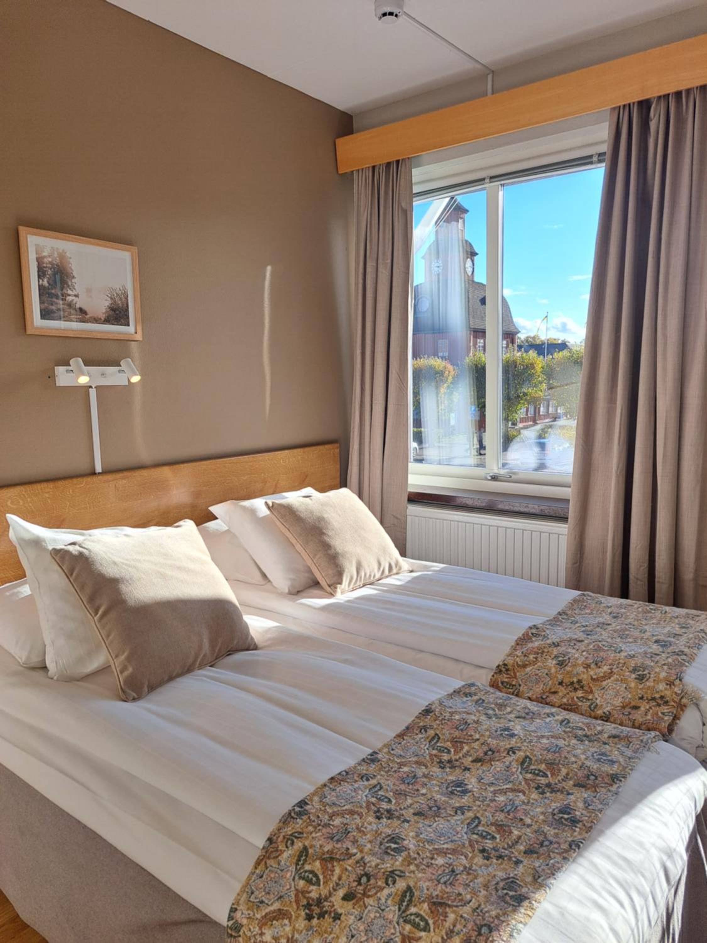 Economy Double Room photo 2