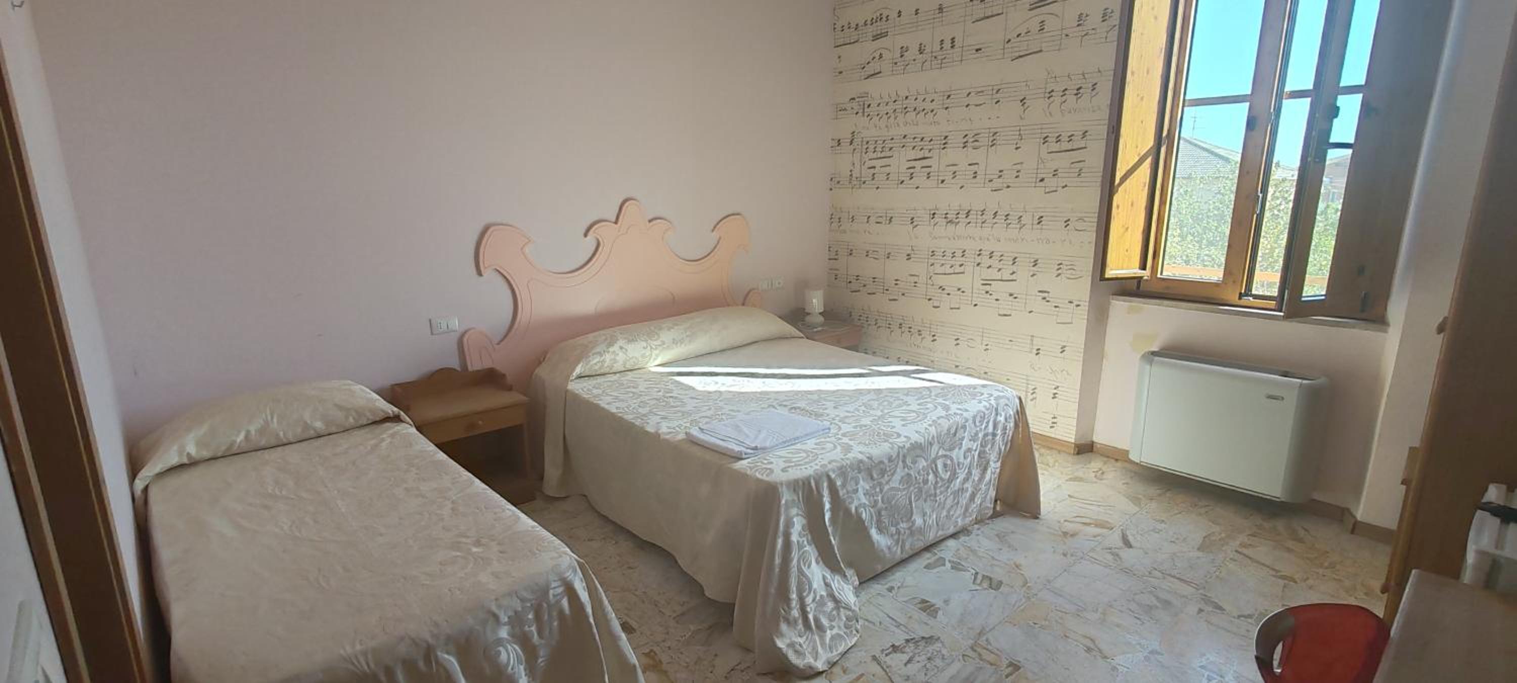 Triple Room photo 1
