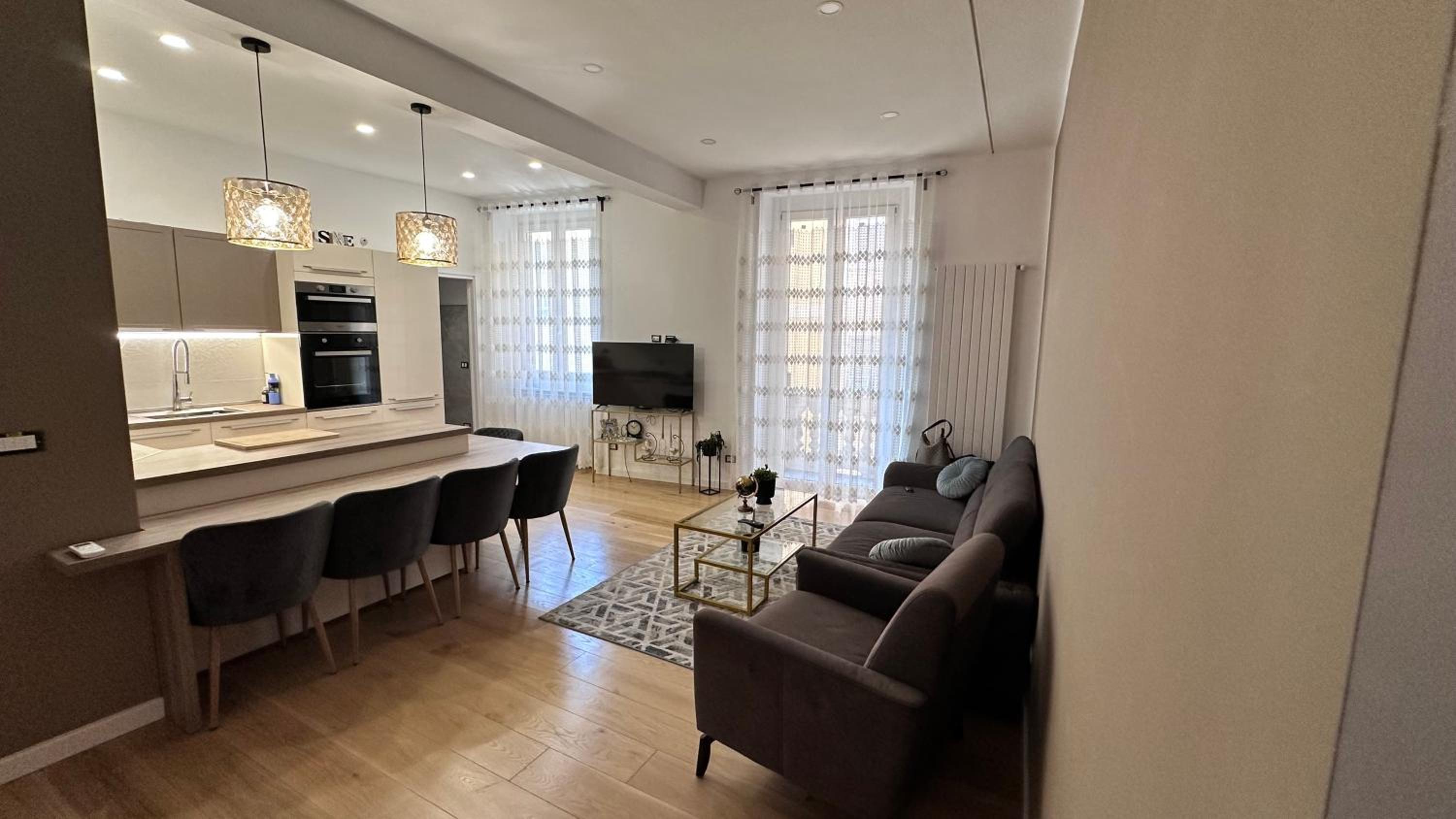 Three-Bedroom Superior Apartment