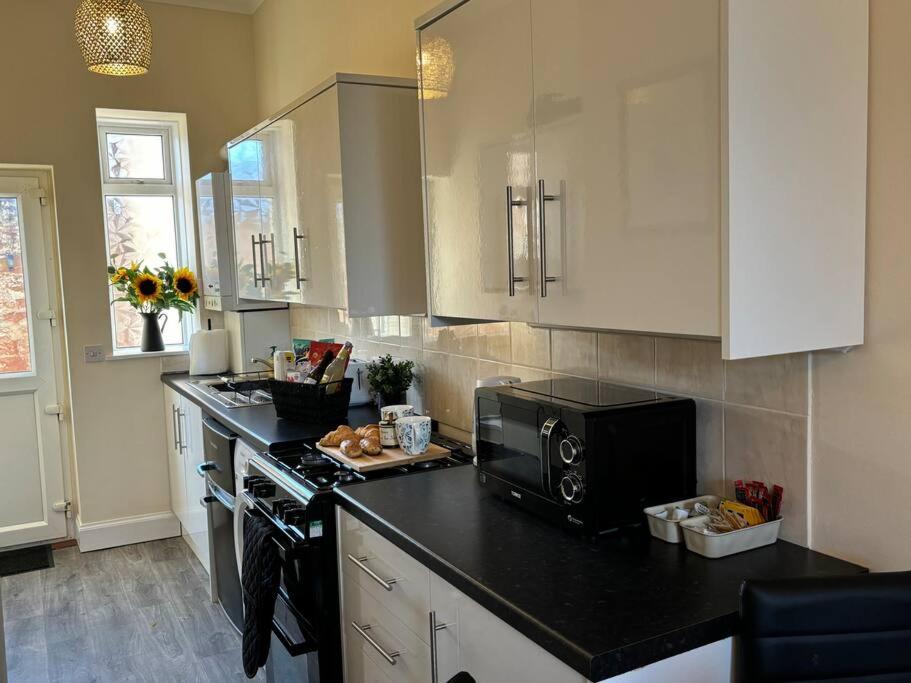 One-Bedroom House photo 2