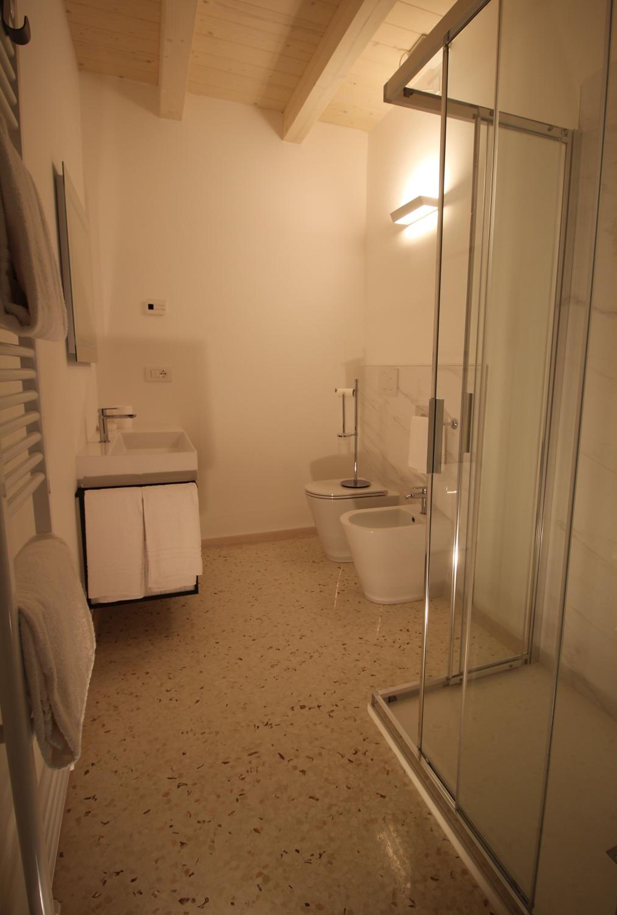 Two-Bedroom House photo 2