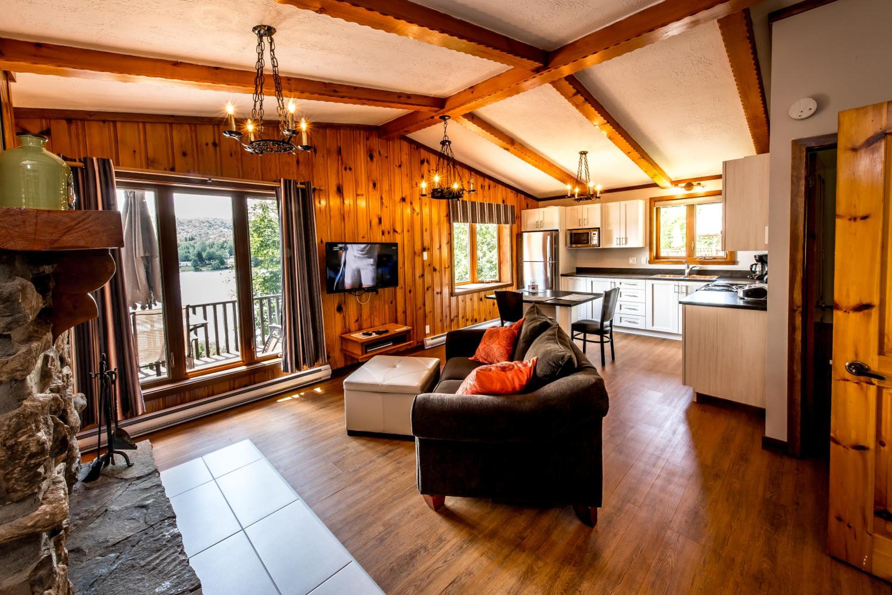 Queen Suite