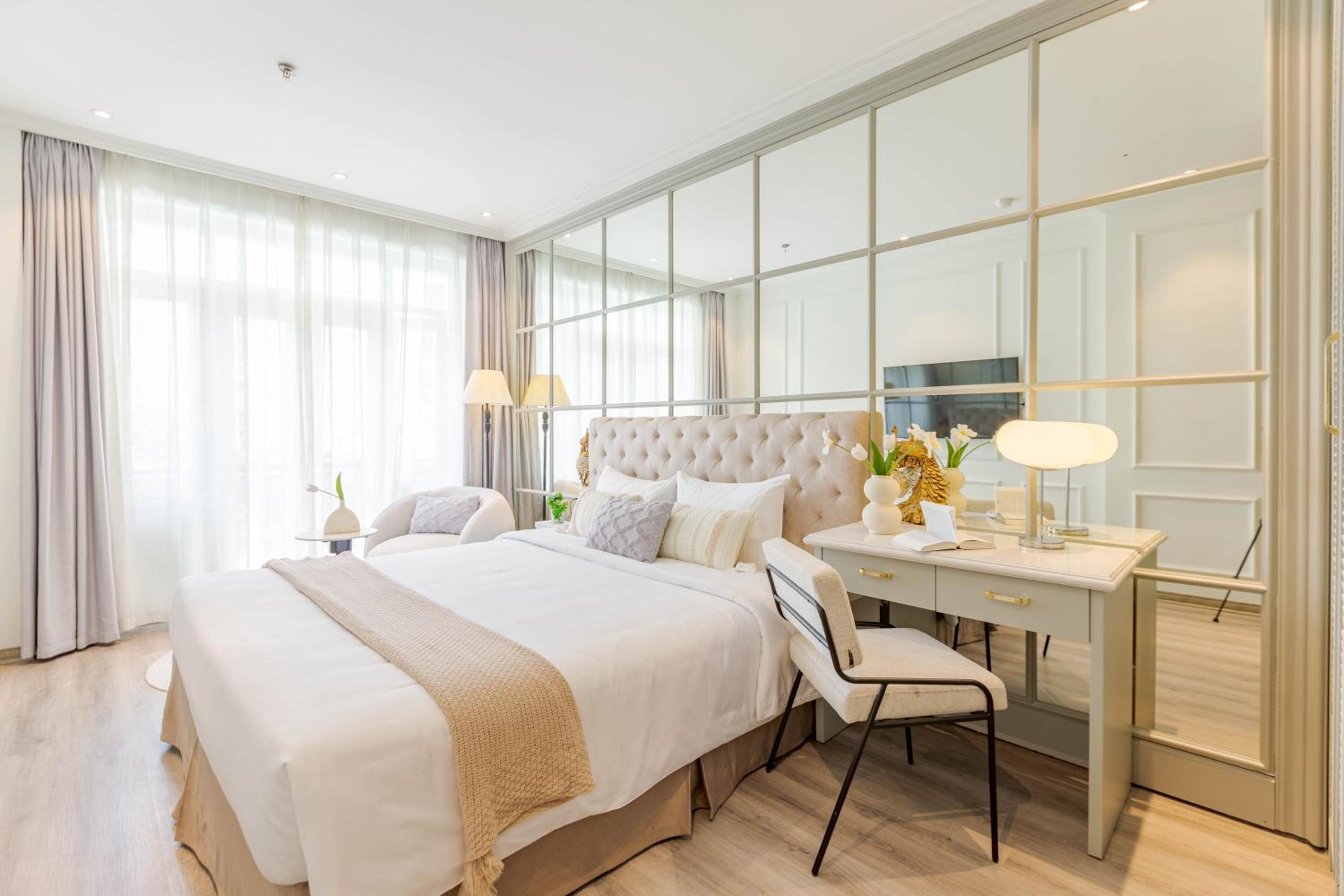 Suite with Balcony