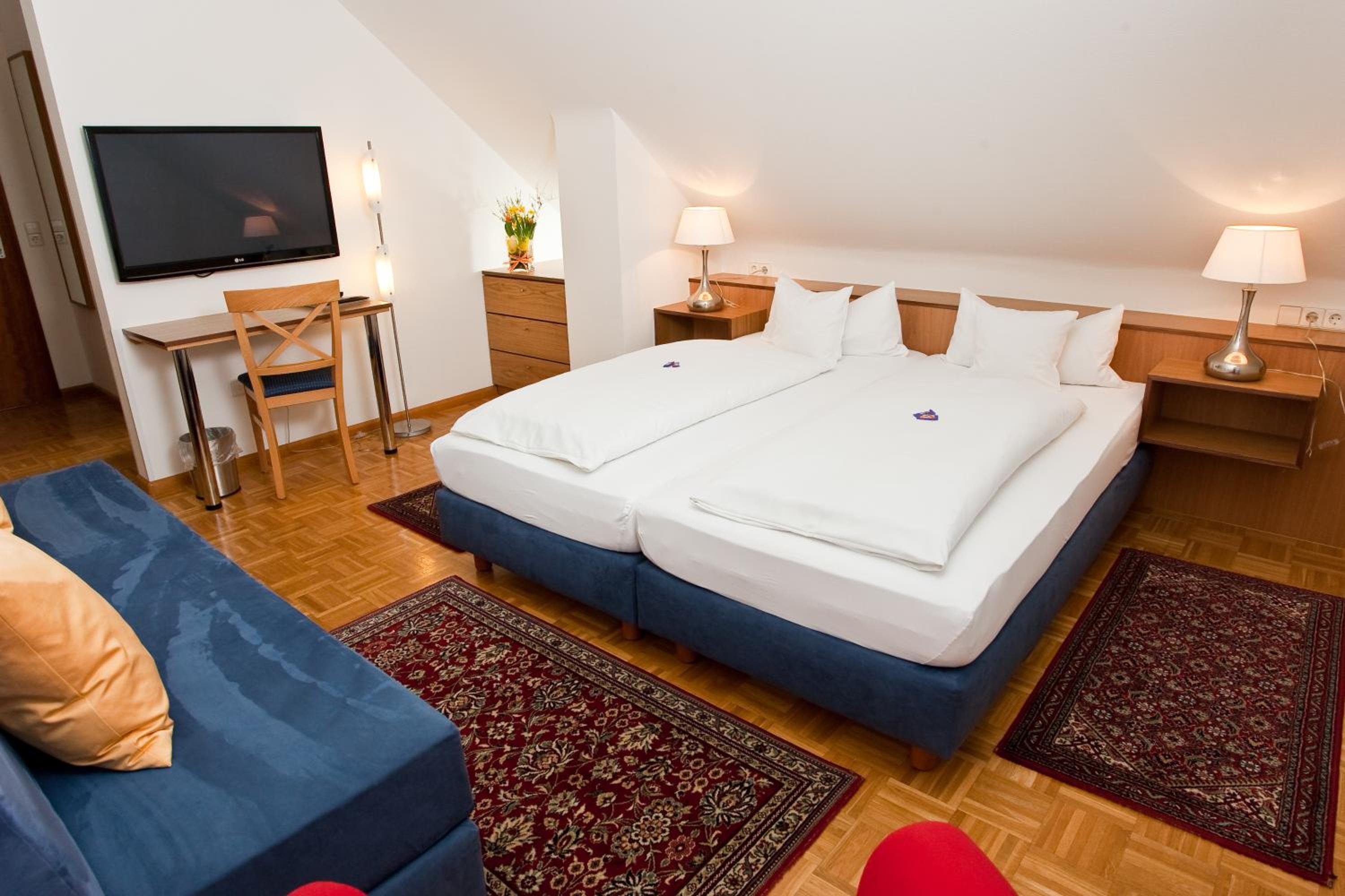Triple Room - Photo 3