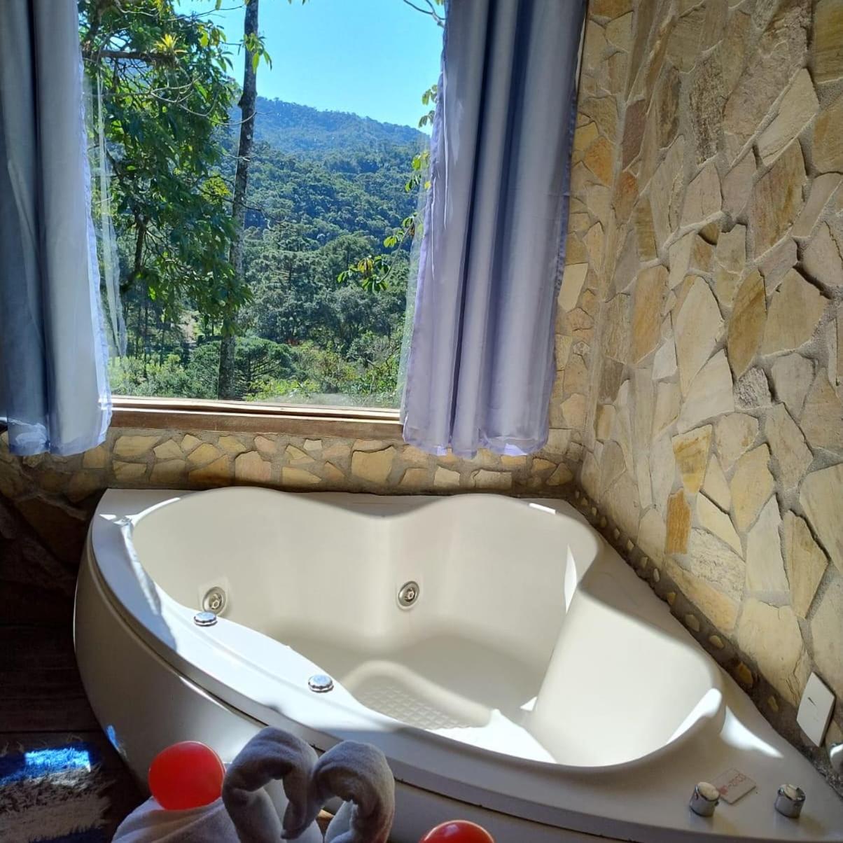 Deluxe Double Room with Bath - Photo 22