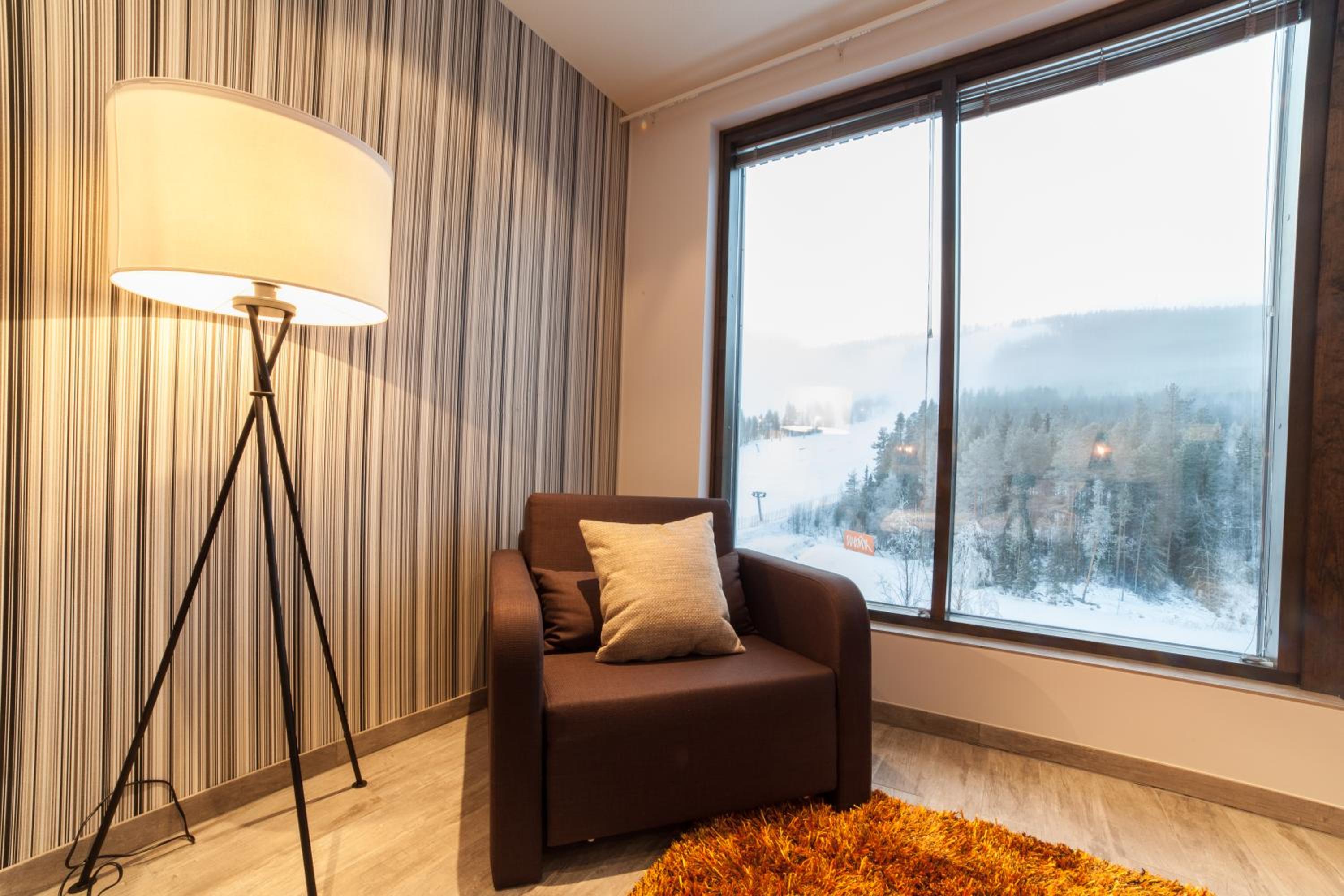 Deluxe Double or Twin Room with Mountain View photo 2