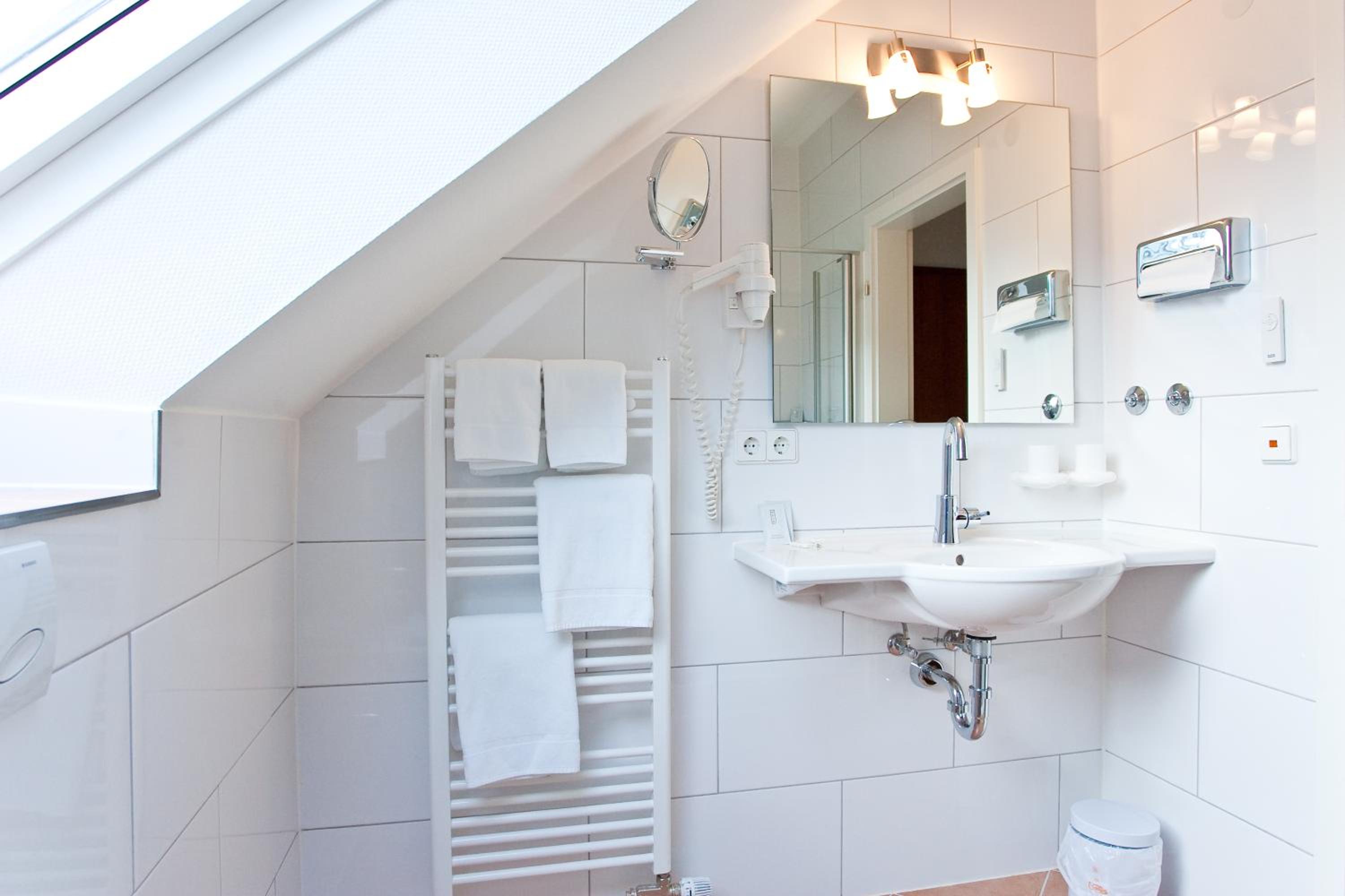 Triple Room - Photo 8