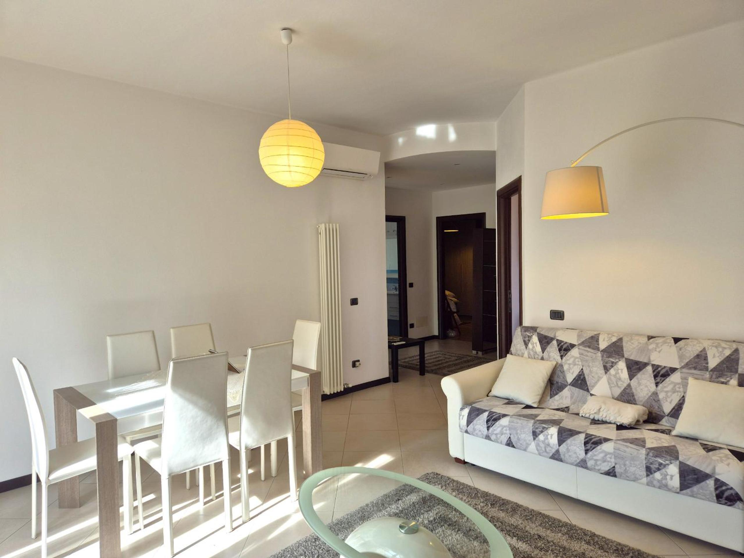 Two-Bedroom Deluxe Apartment With Balcony