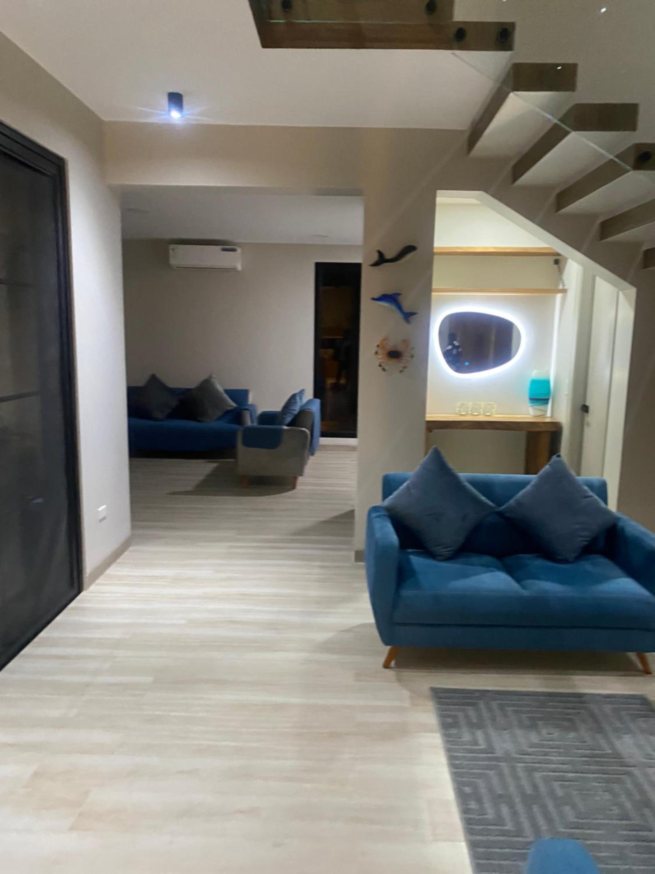 Villa photo 2