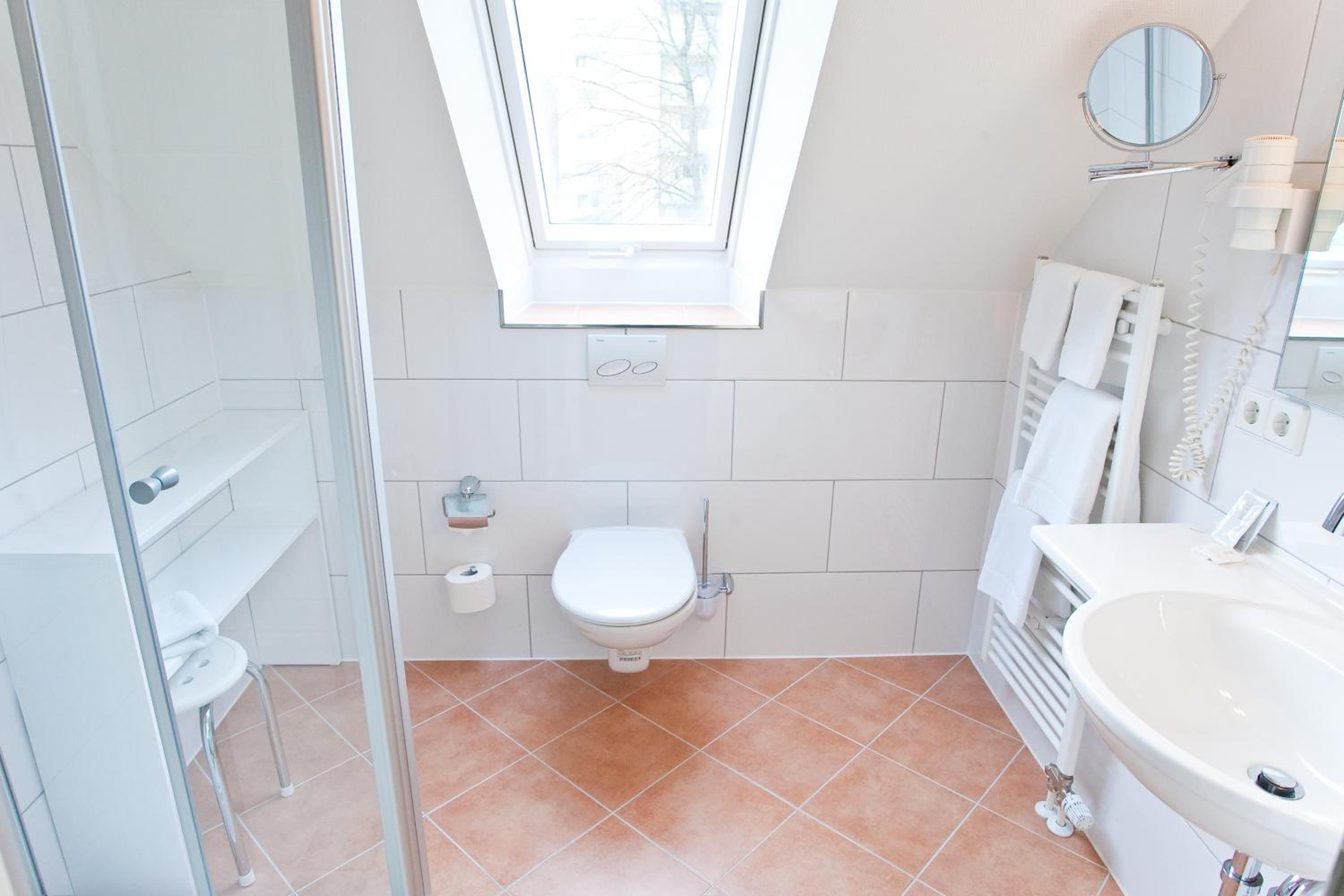 Double Room - Photo 6
