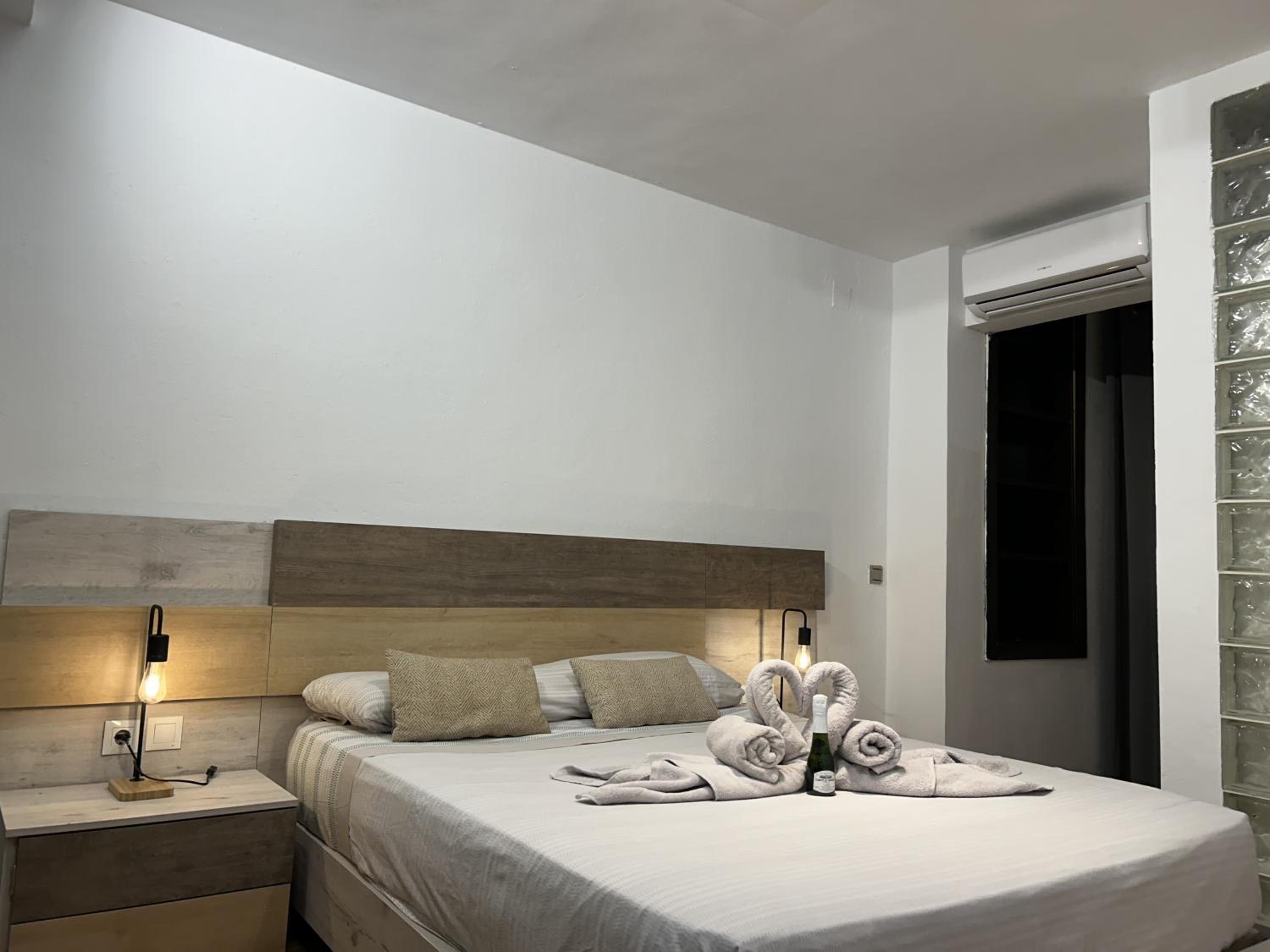 Two-Bedroom Apartment - Photo 33