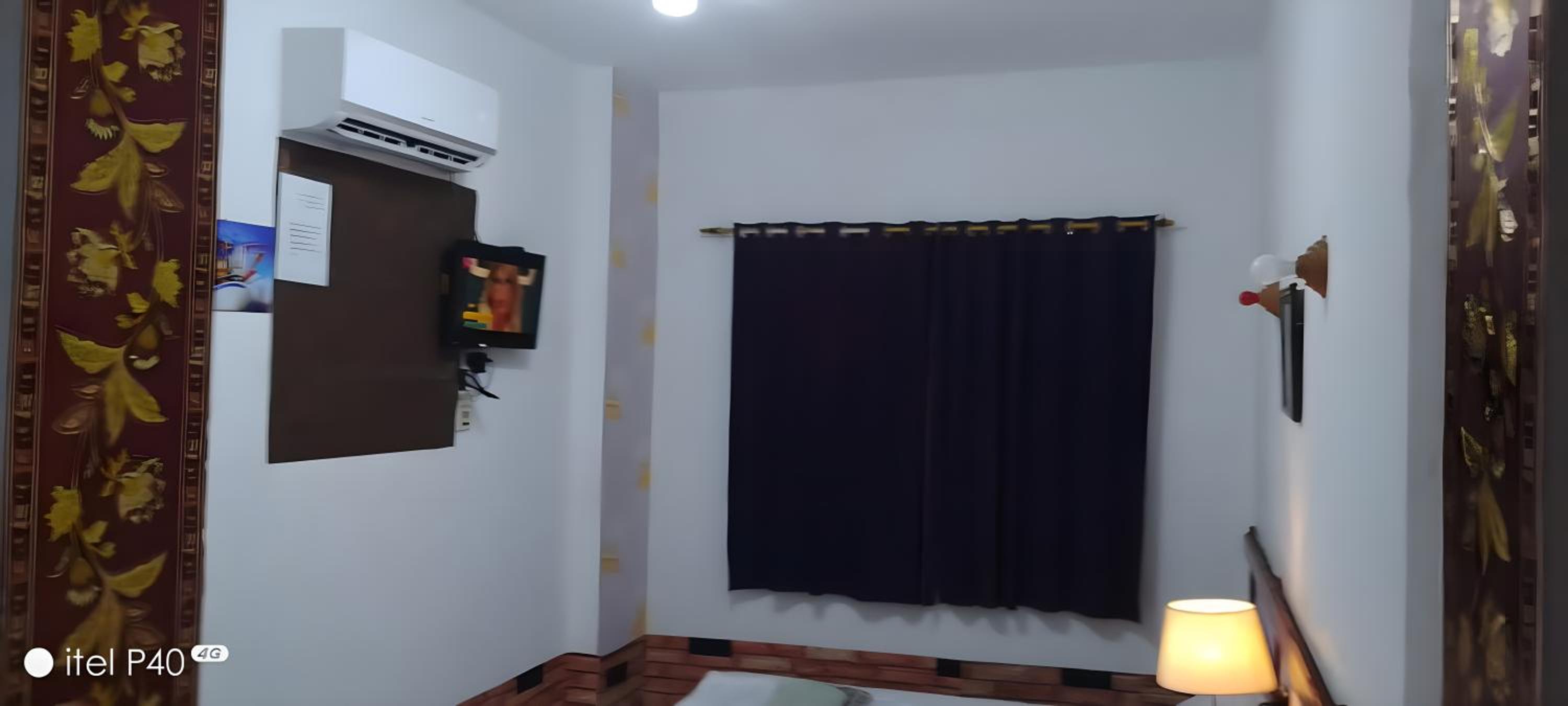 Double Room with Private Bathroom - Photo 9
