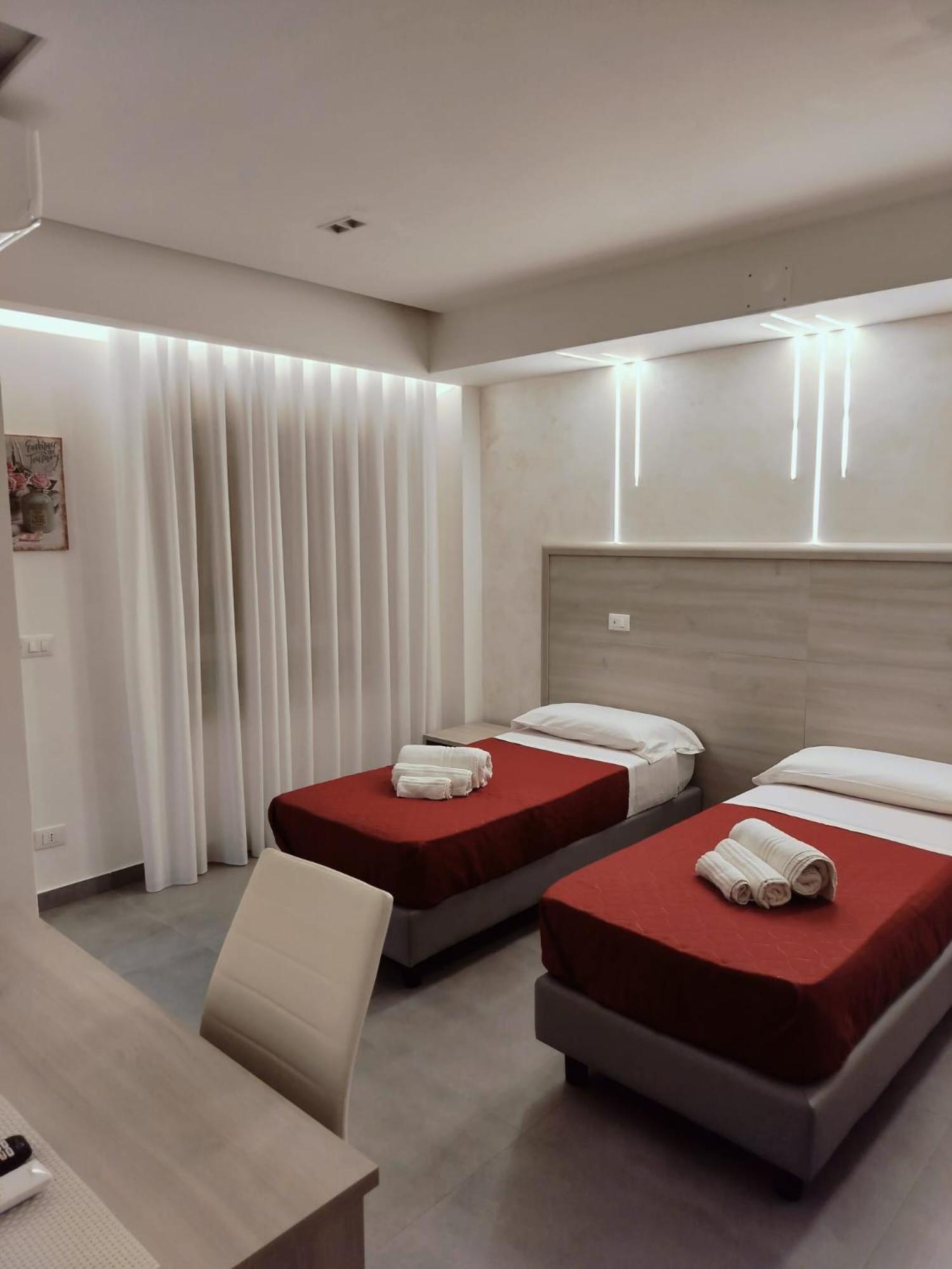 Superior Deluxe Double or Twin Room  photo 2