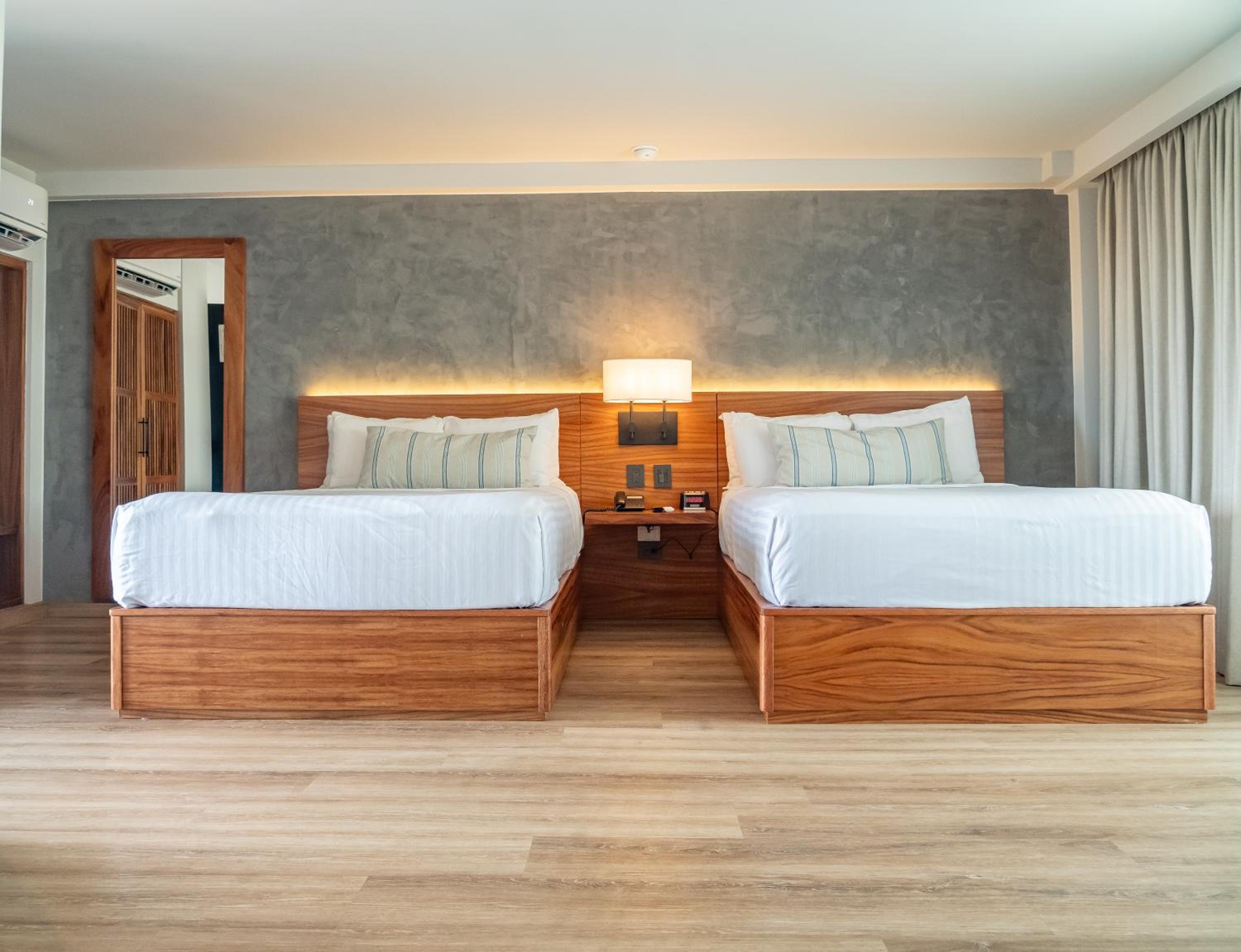 Superior Room - Photo 5