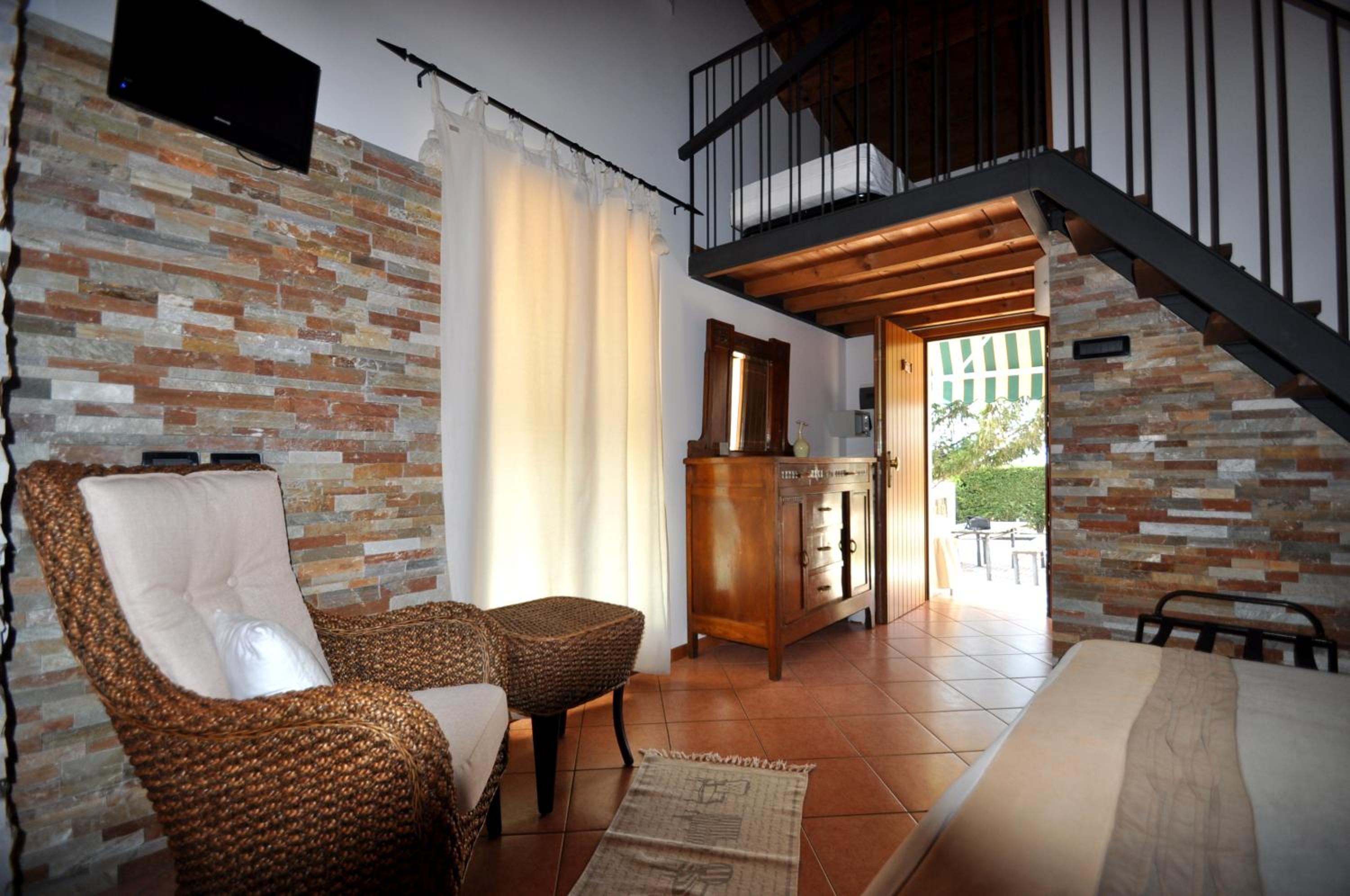 Double or Twin Room with Terrace photo 1