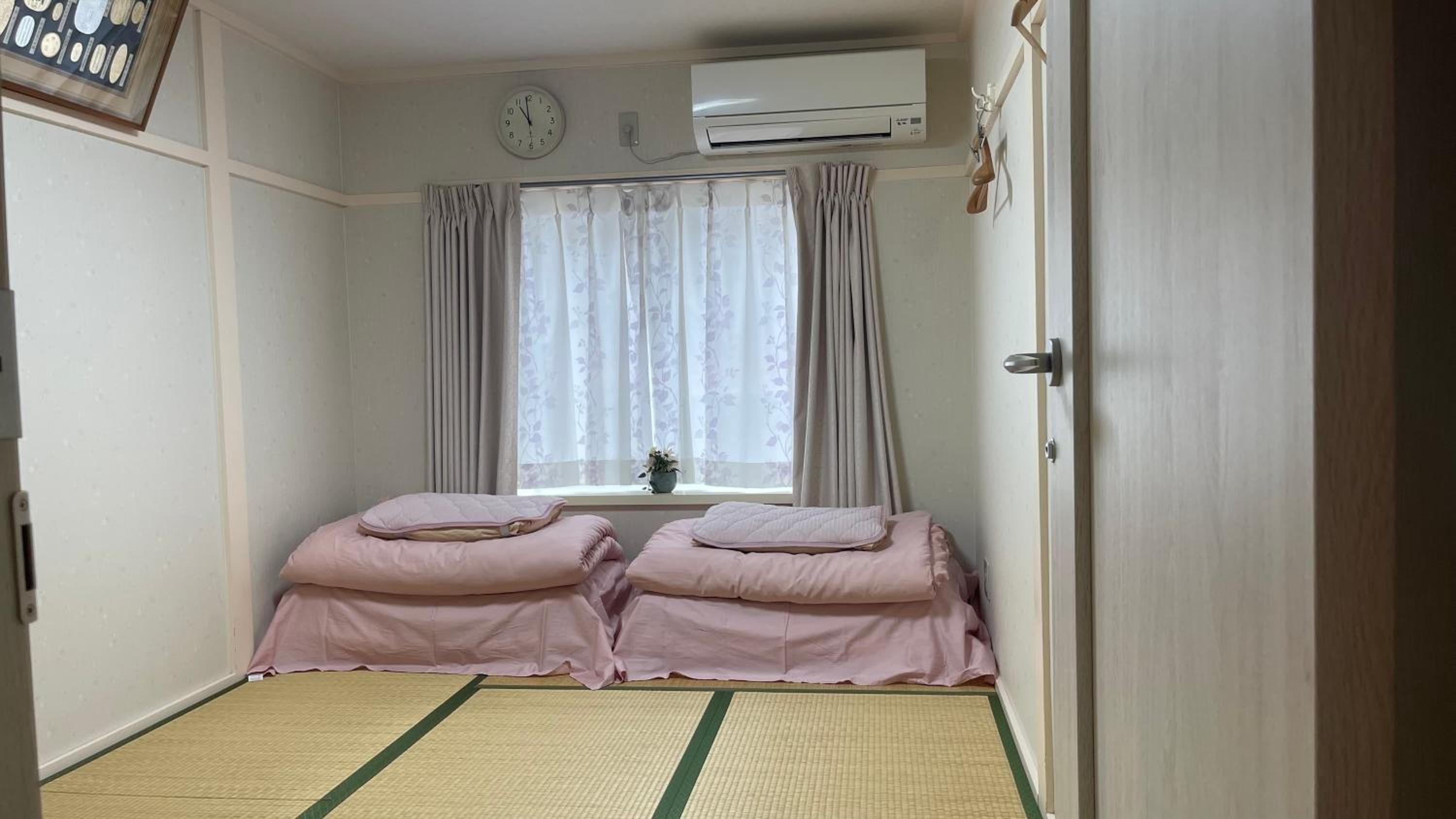 Two-Bedroom House - Photo 27