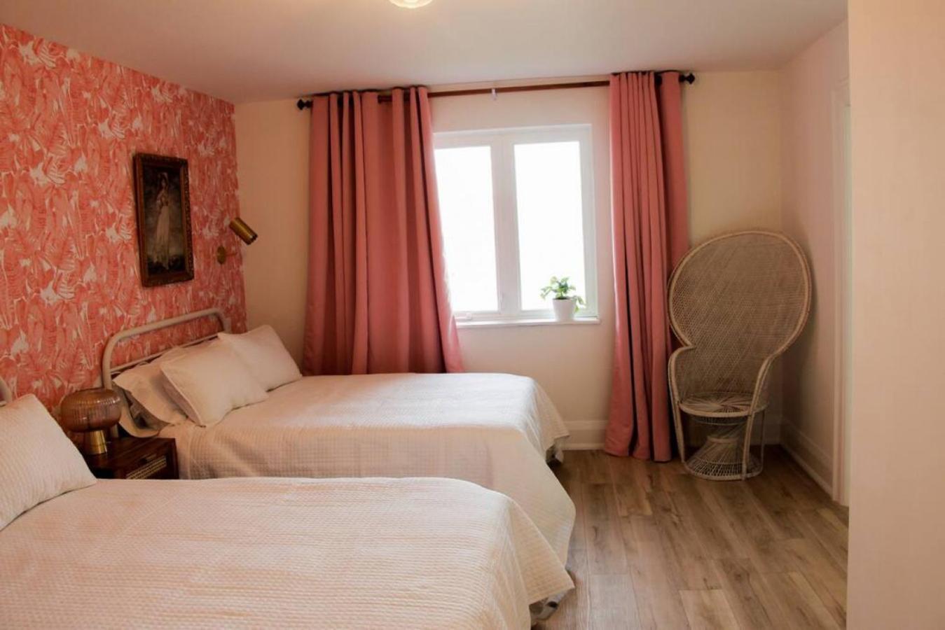 Double Room with Private Bathroom photo 2