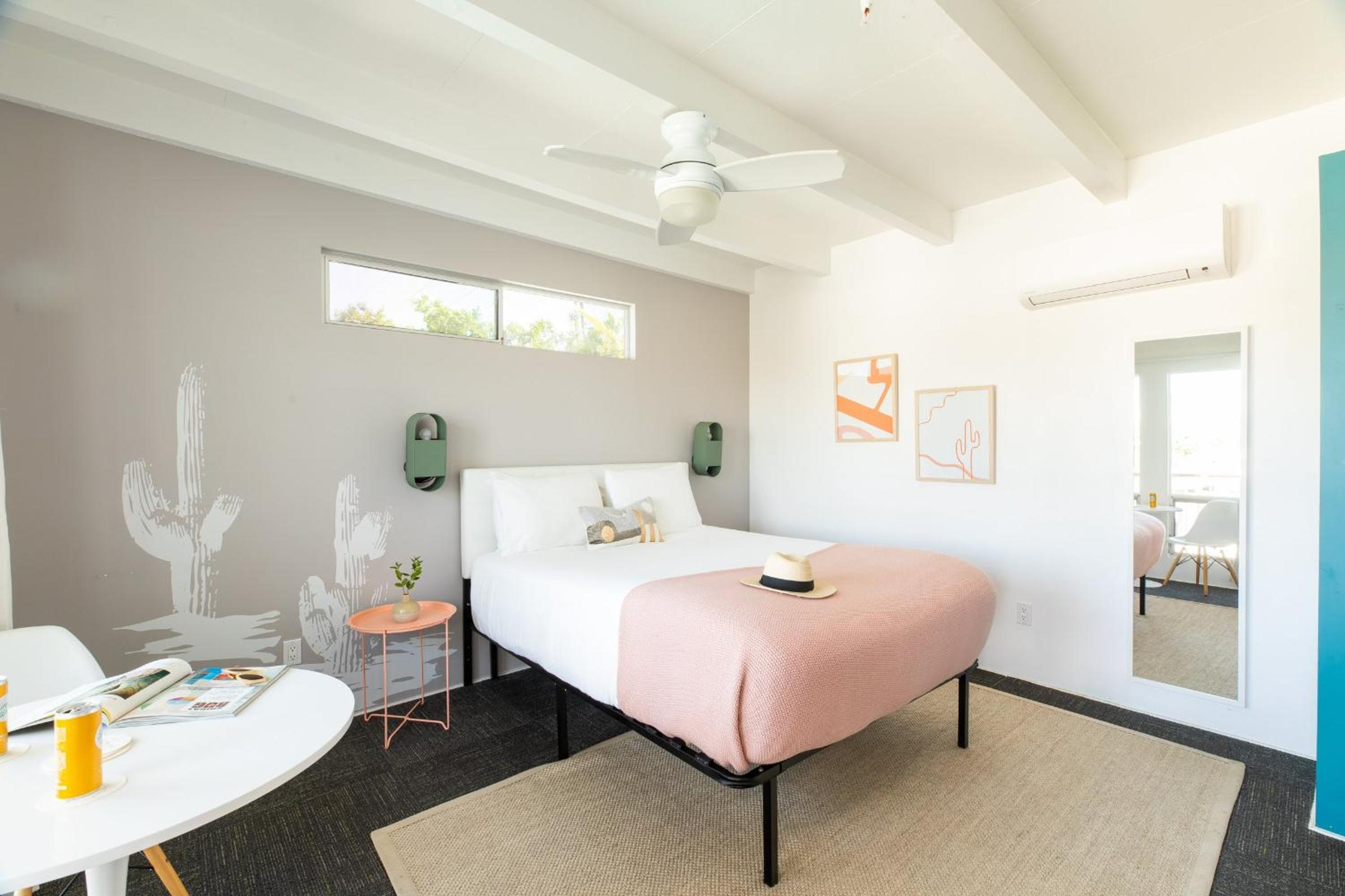 Apartment - Photo 1