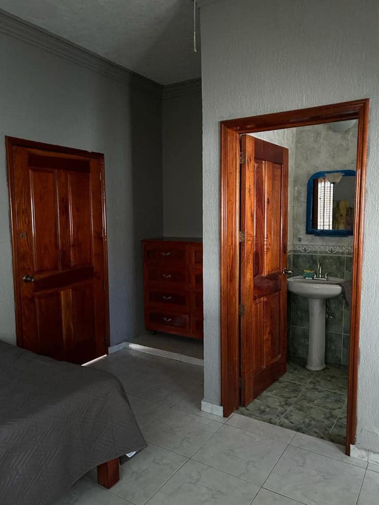Three-Bedroom Bungalow photo 3