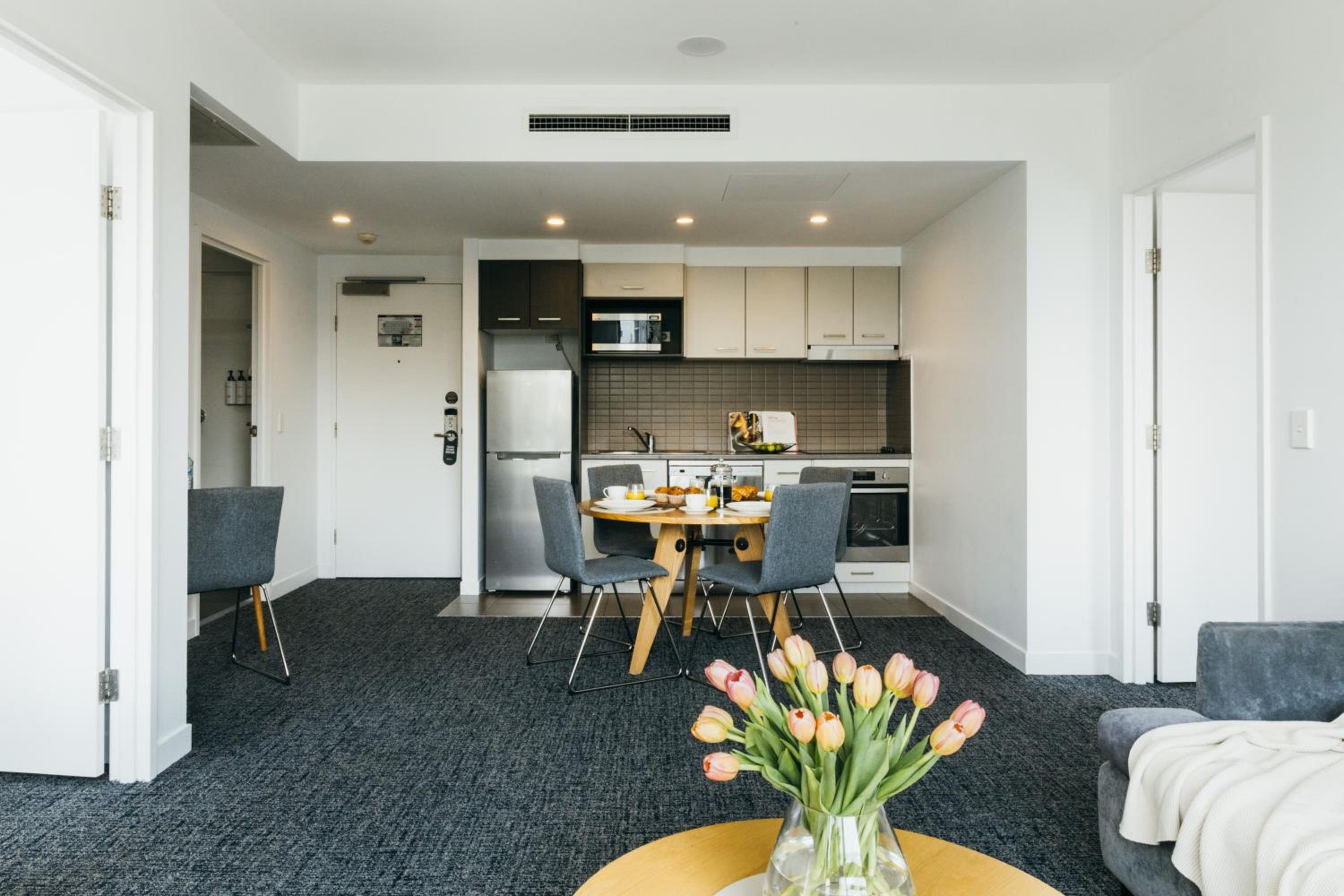 Two-Bedroom Apartment thumbnail 6