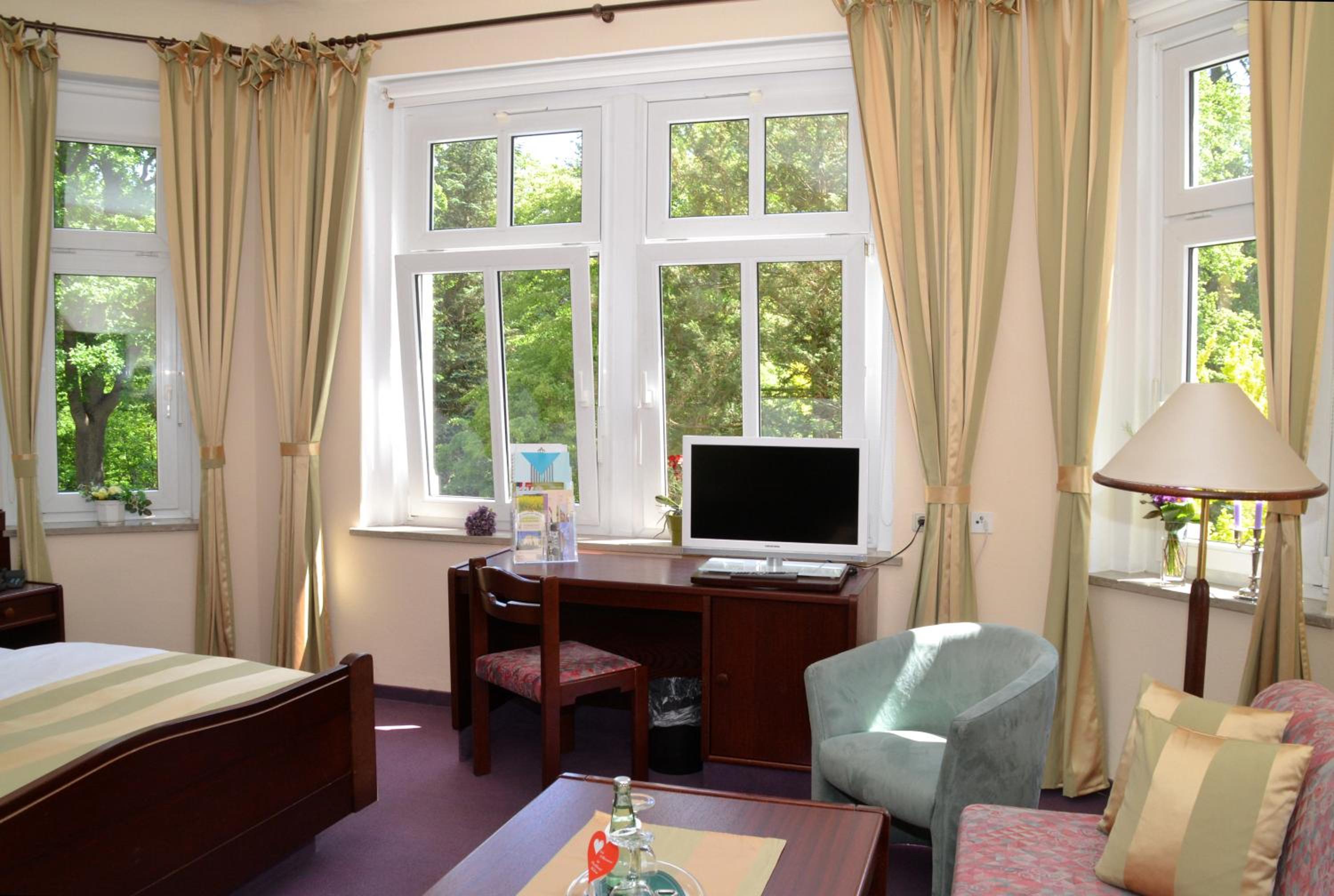Double Room - Photo 4