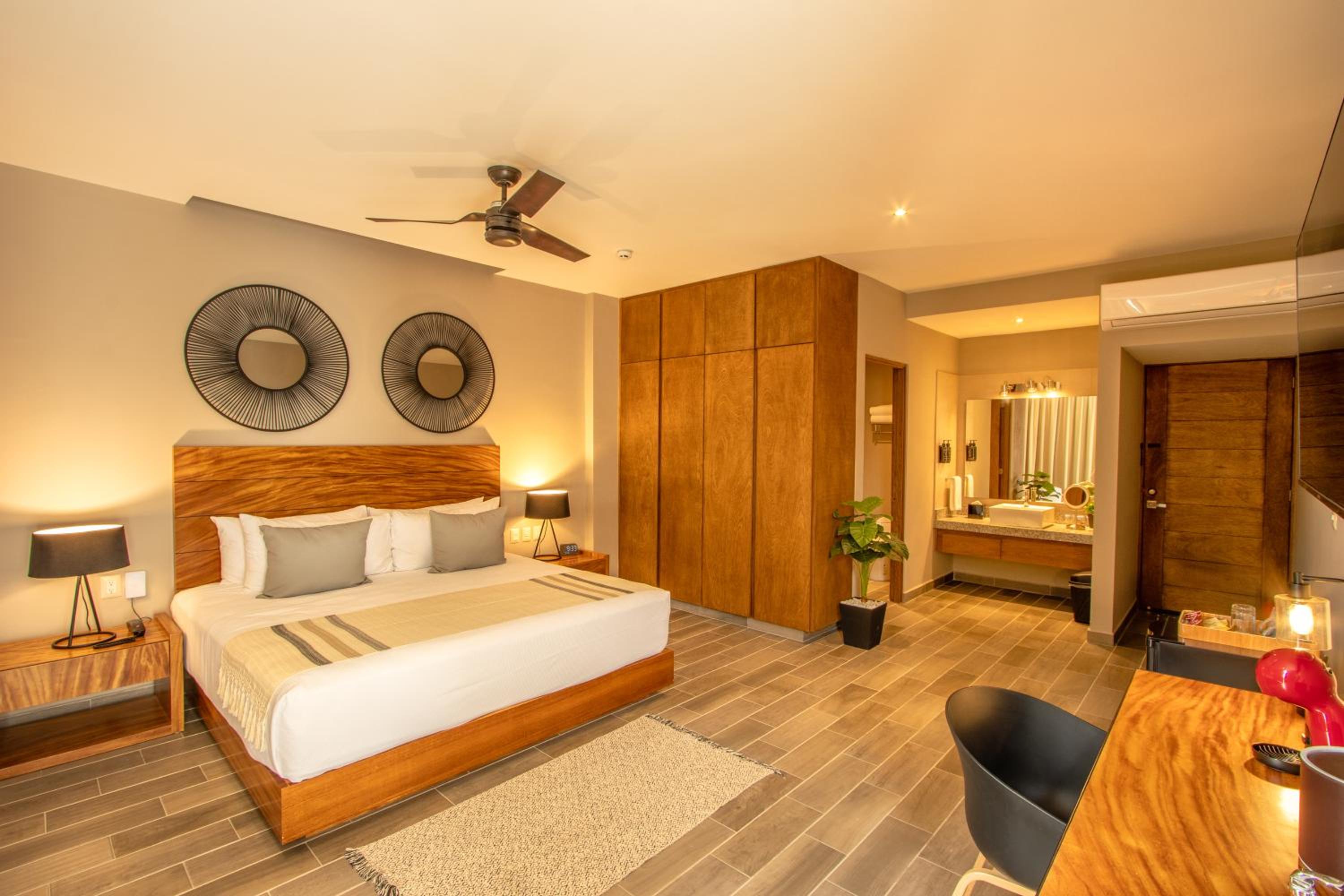 Standard Suite