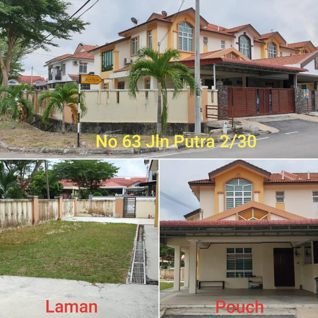 Three-Bedroom House photo 1
