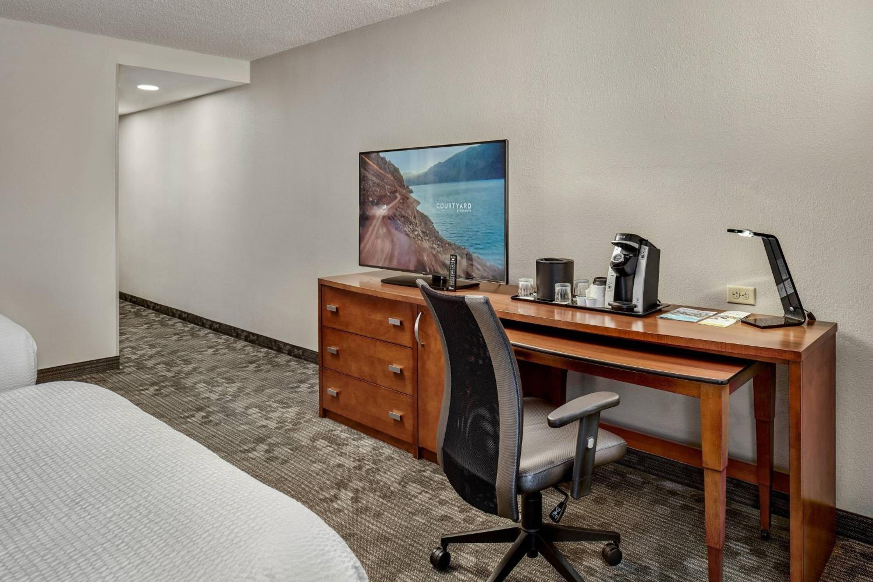 Queen Room with Two Queen Beds - Mobility and Hearing Accessible - Photo 2
