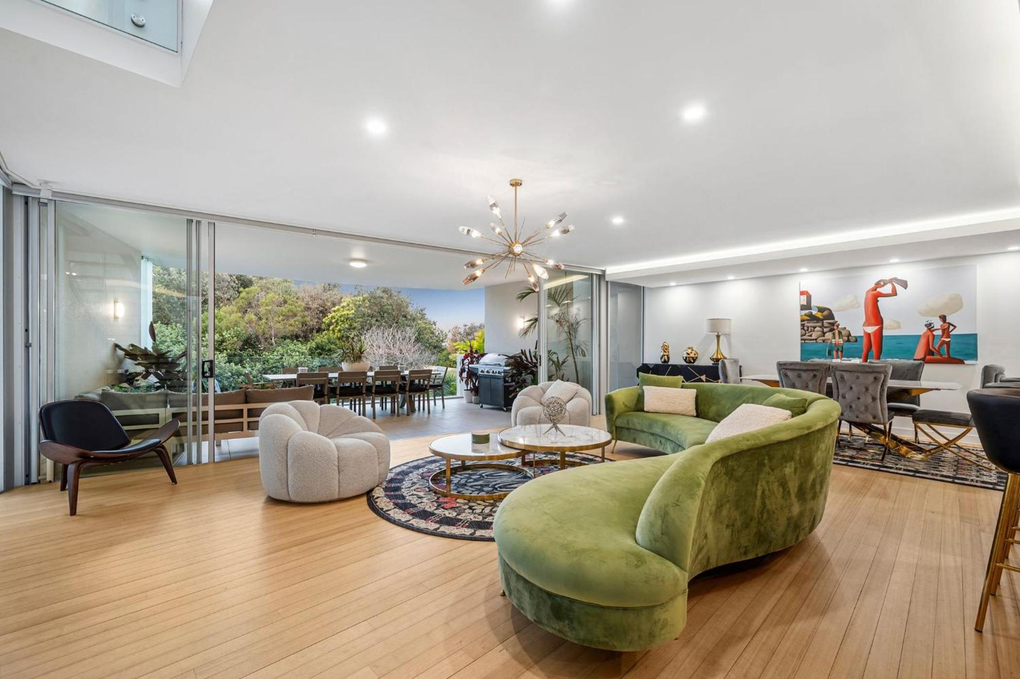 Three Bedroom Beachhouse