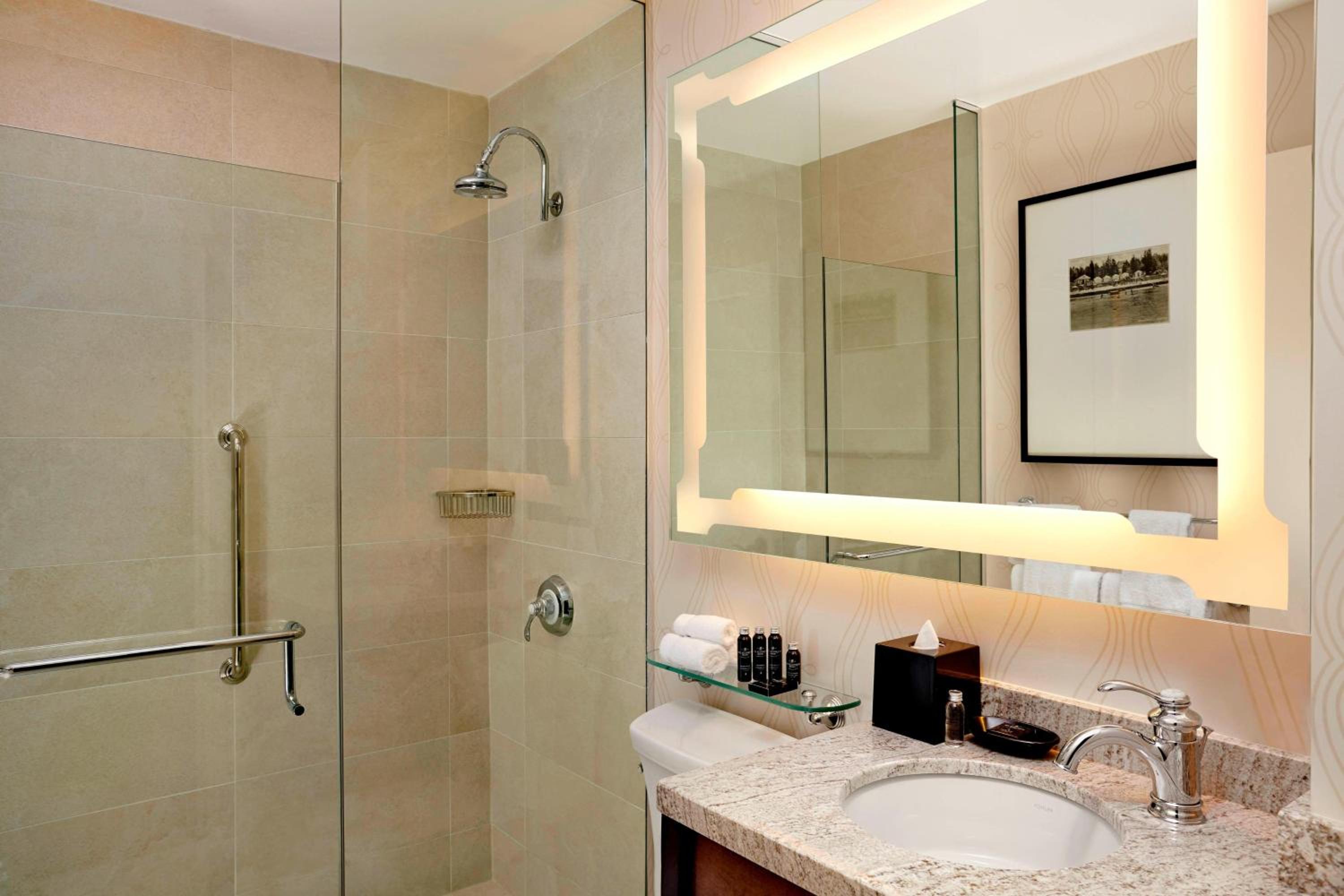 Queen Room - Photo 4