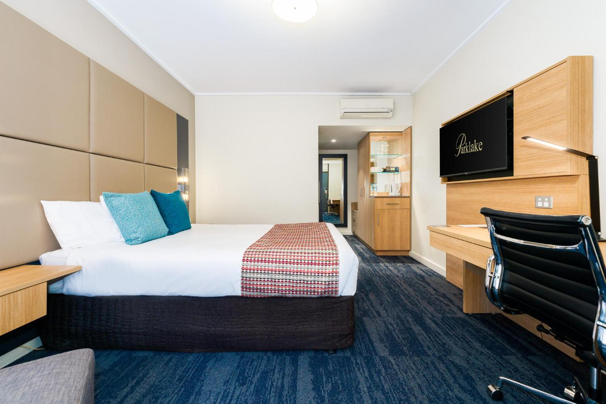 Deluxe Room - Photo 1