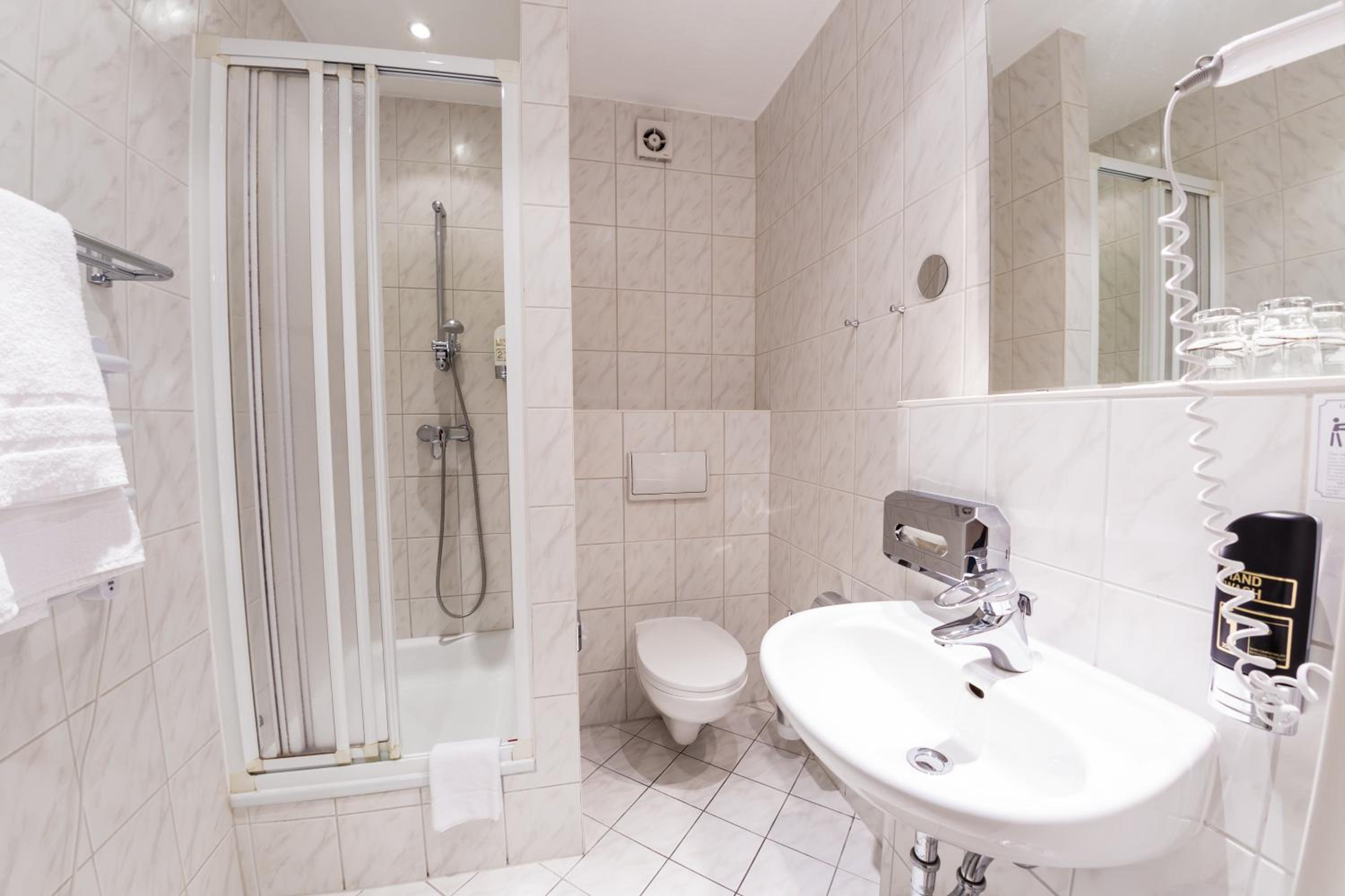 Premium Double Room photo 3