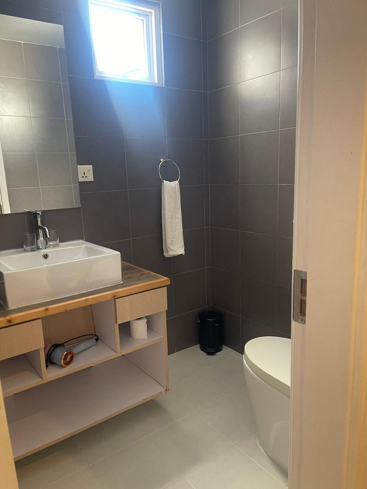 Standard Double Room - Photo 5