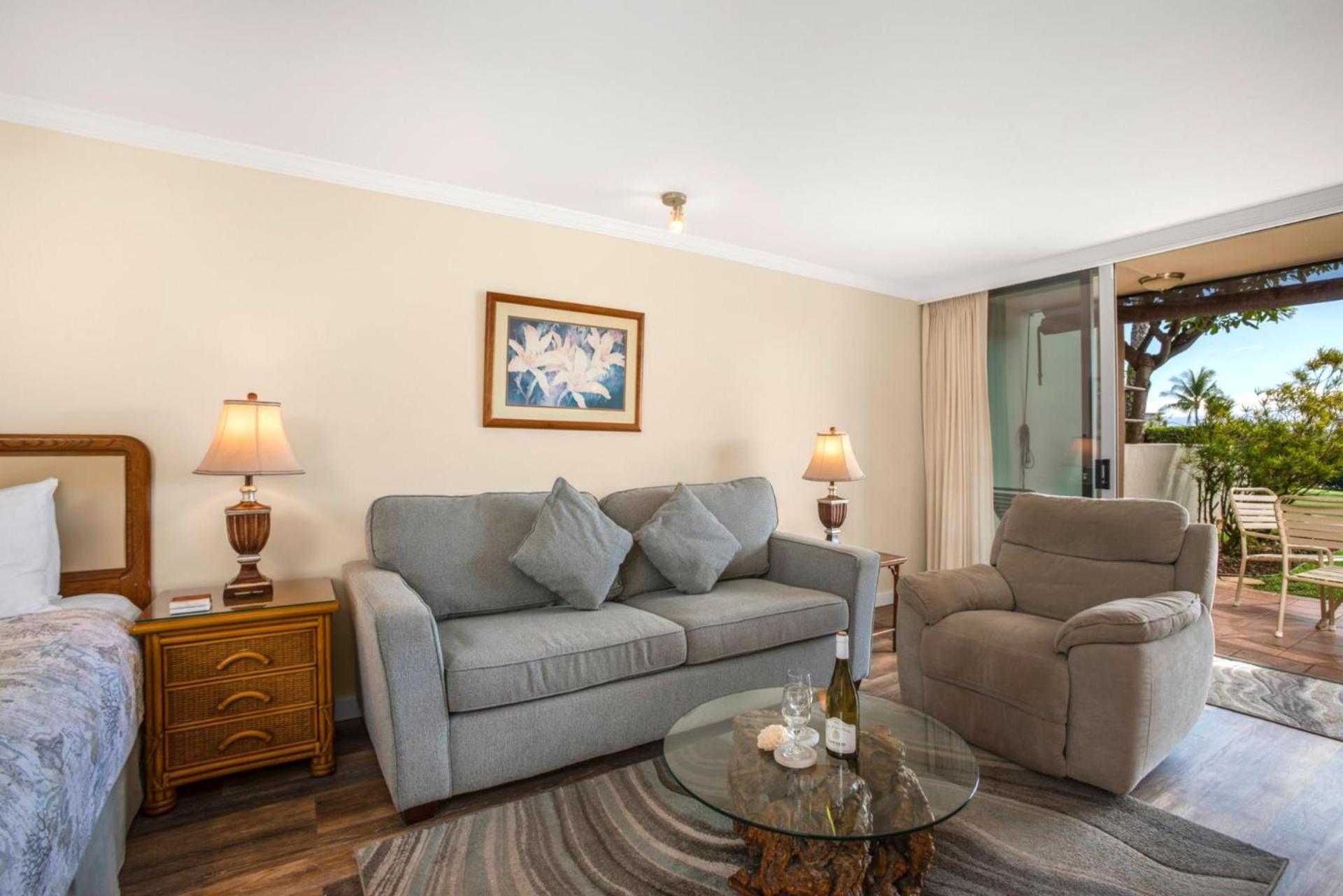 Studio Apartment