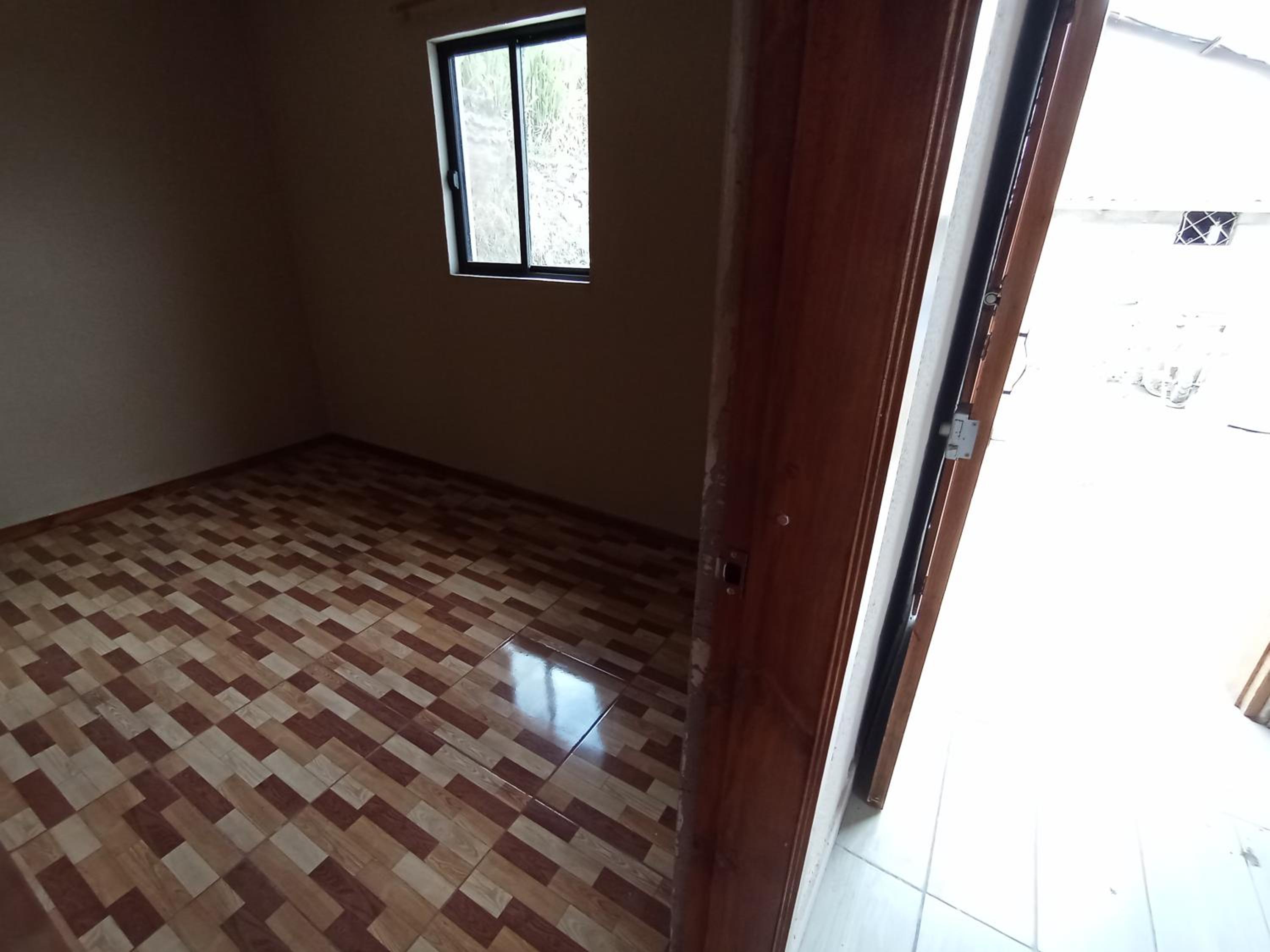 One-Bedroom House photo 1