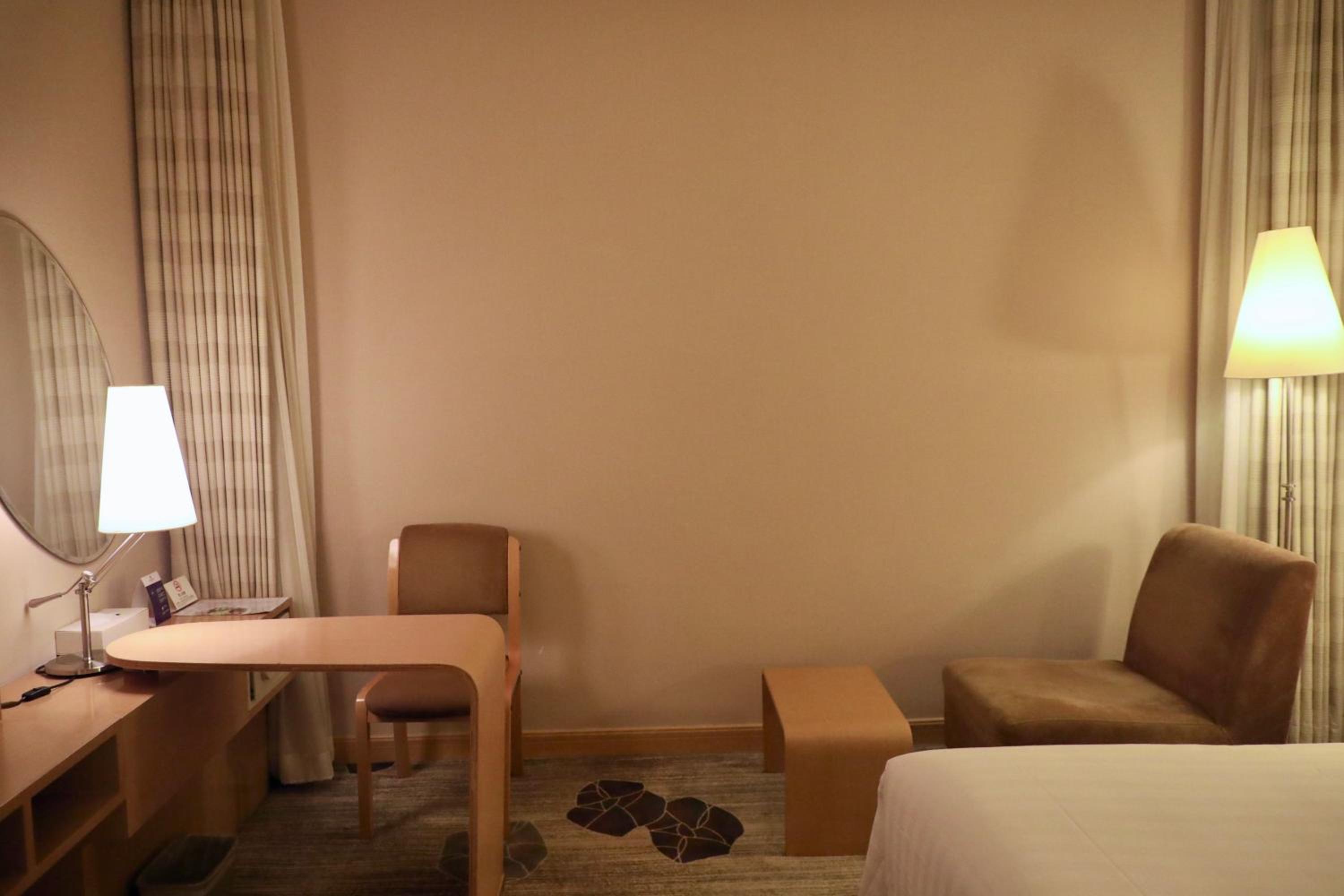 Limited Time Offer - Economy Twin Room (No Window) - Photo 3