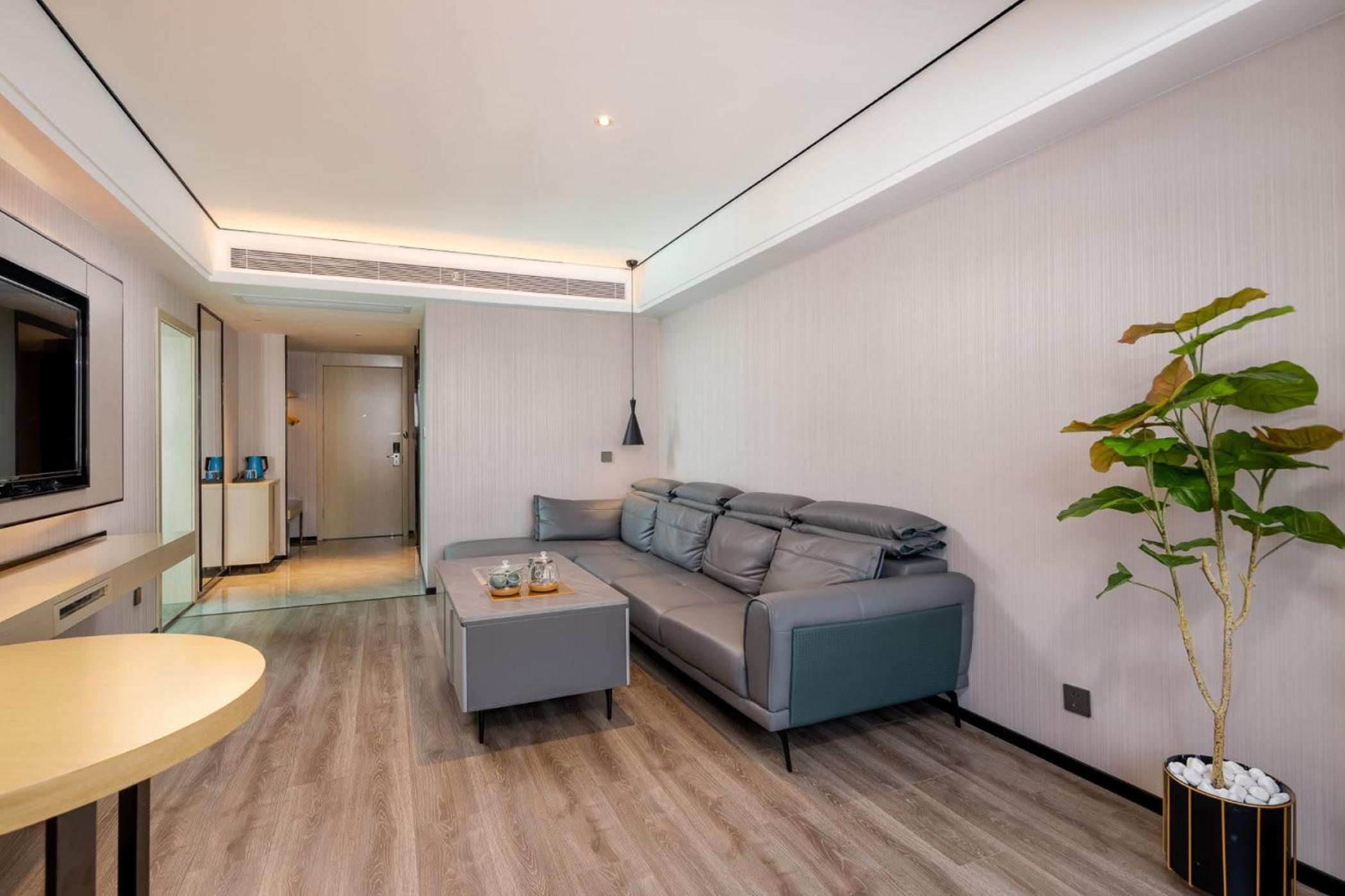 Suite with Lake View photo 1