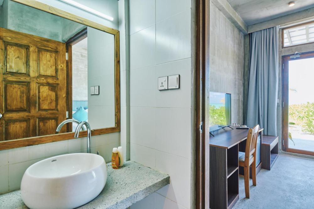 Superior Double or Twin Room with Sea View photo 2