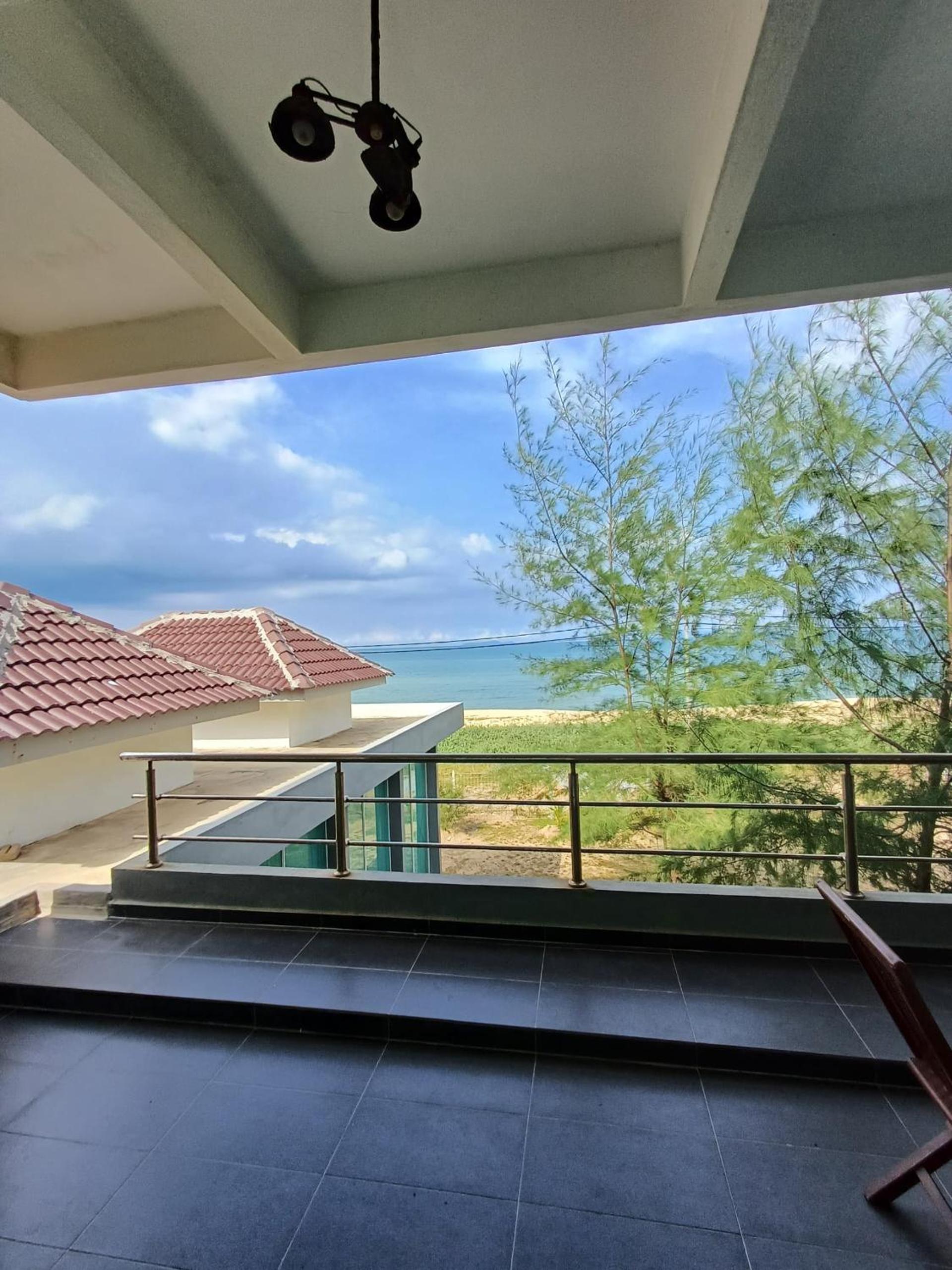 Villa with Sea View photo 3