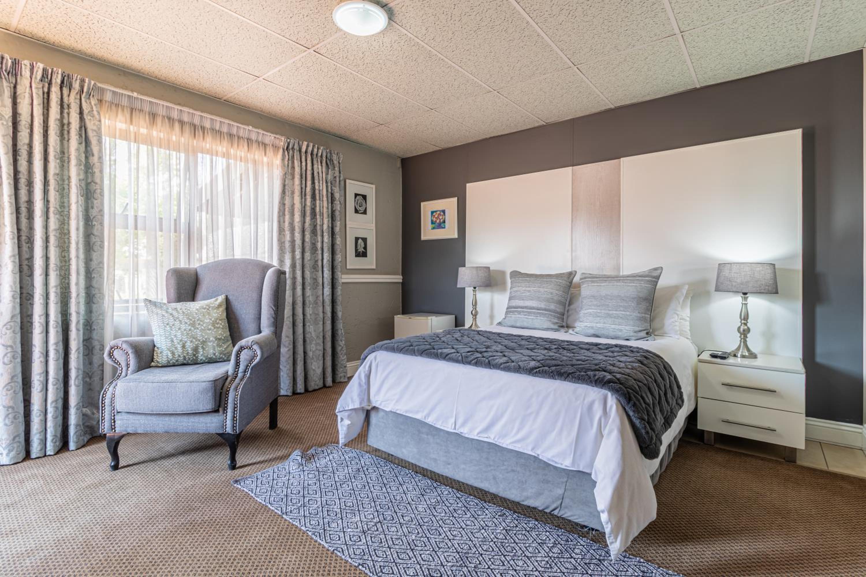 Standard Double Room - Photo 1