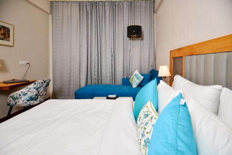Deluxe Room - Photo 4