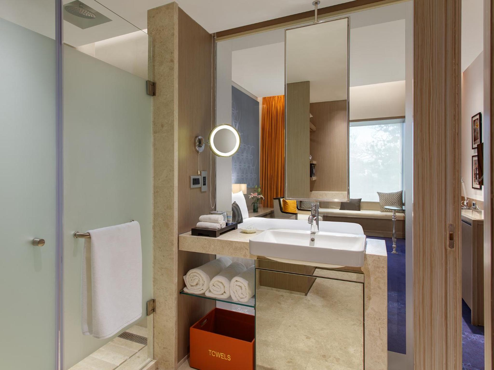 Deluxe Twin Room - Photo 6